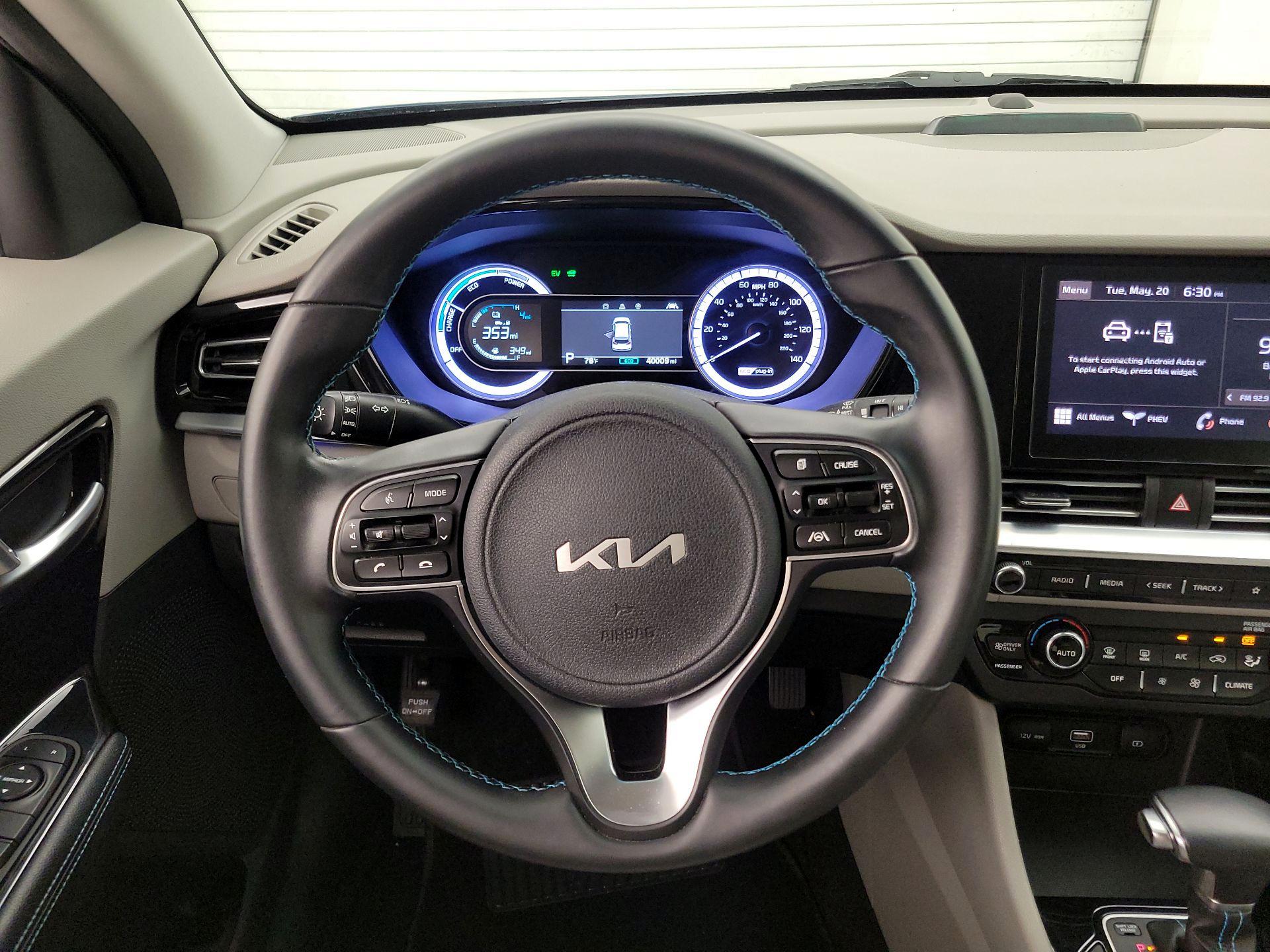 Thumbnail: 2022 Kia Niro - 10