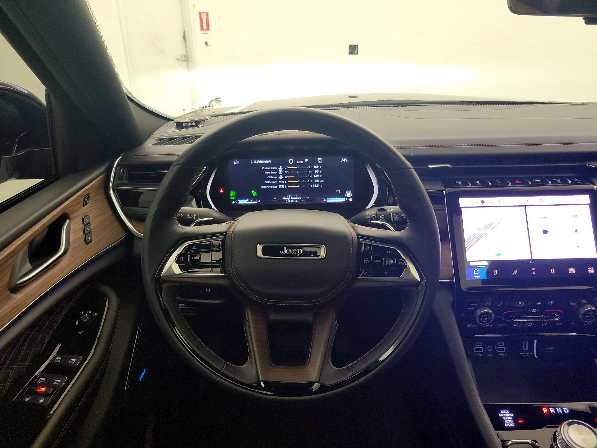 Thumbnail: 2023 Jeep Grand Cherokee - 10