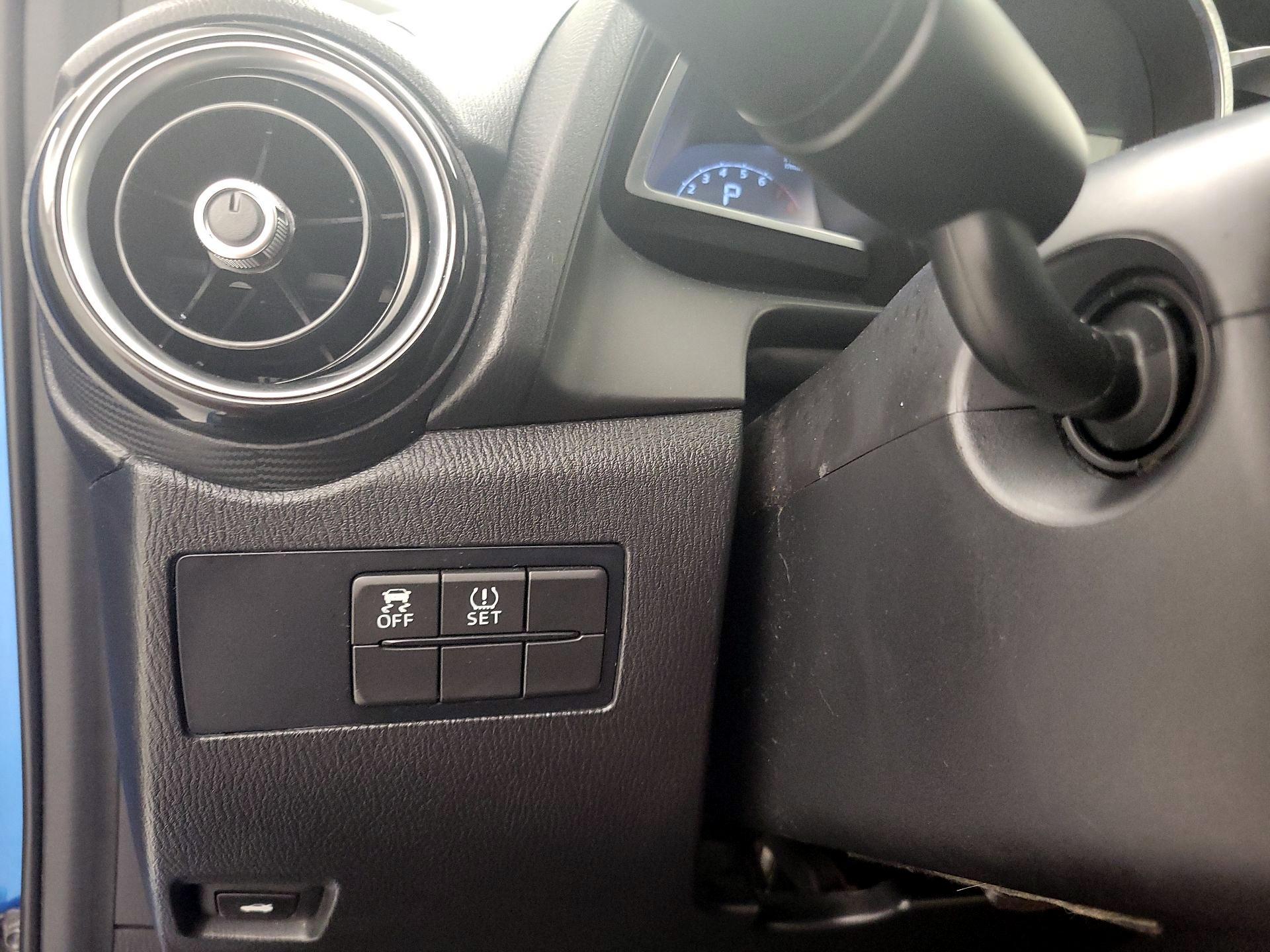 Thumbnail: 2016 Scion iA - 13
