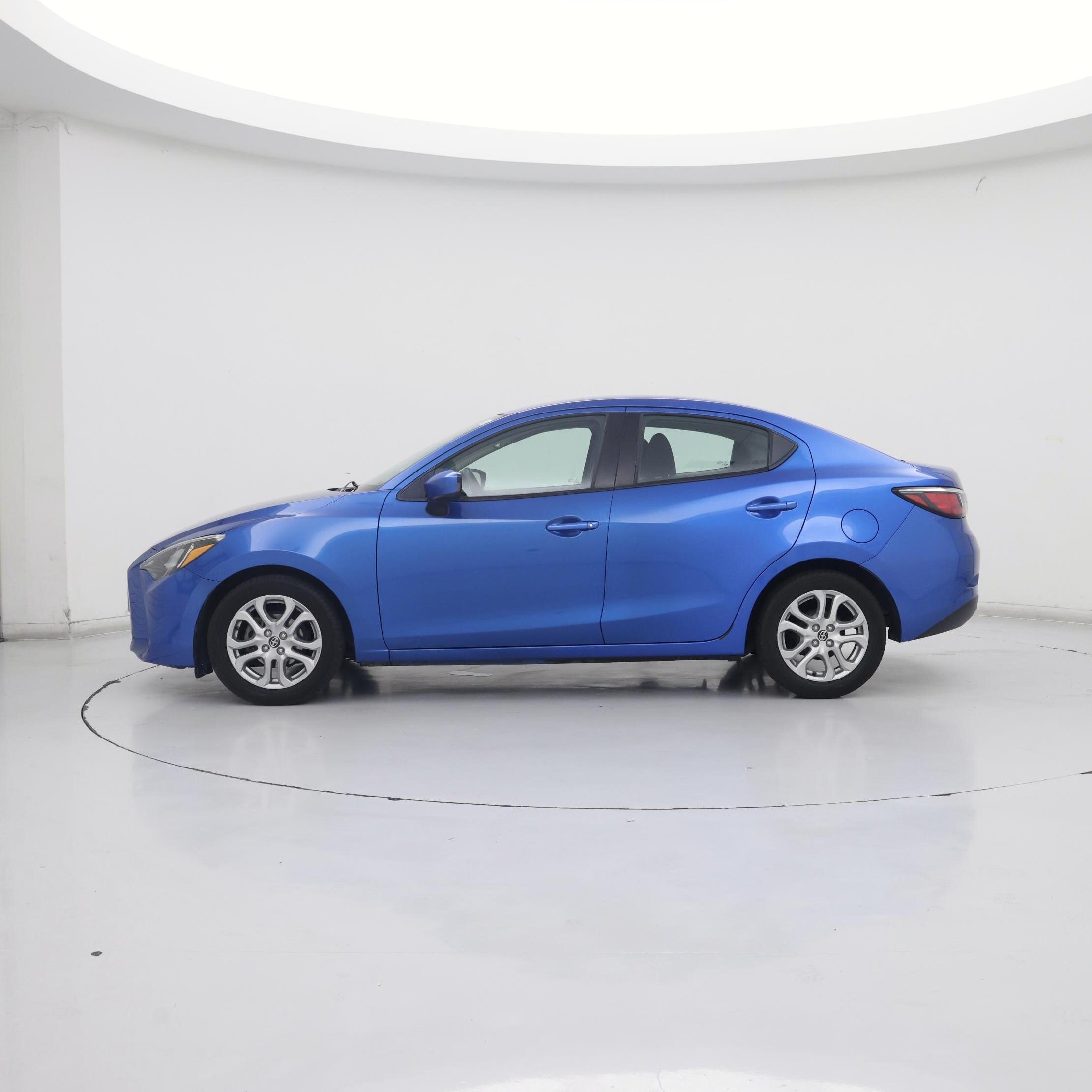 Thumbnail: 2016 Scion iA - 3