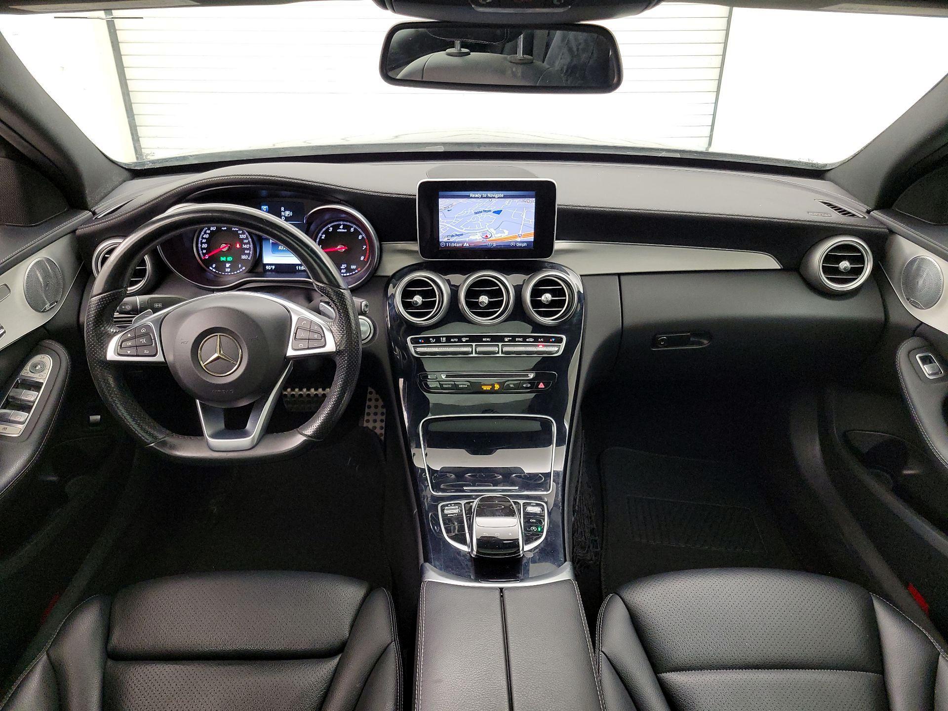 Thumbnail: 2015 Mercedes-Benz C-Class - 9