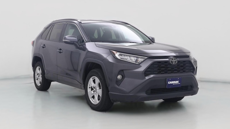 2021 Toyota RAV4 XLE Hero Image