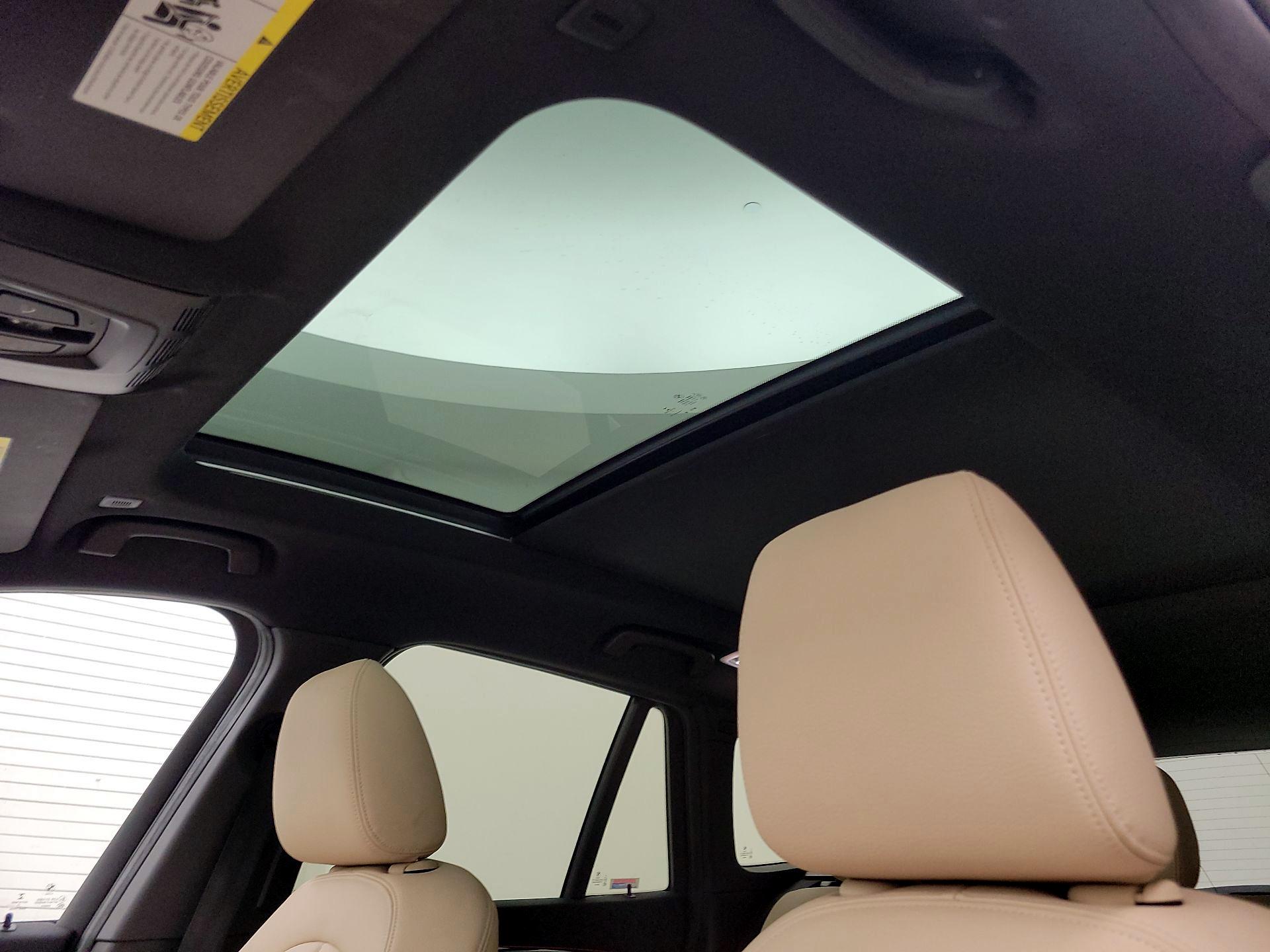 Thumbnail: 2016 BMW X1 - 20