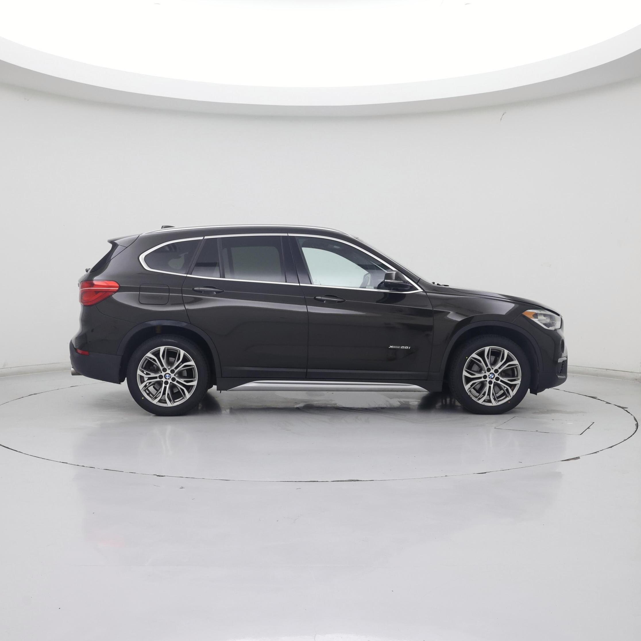 Thumbnail: 2016 BMW X1 - 7