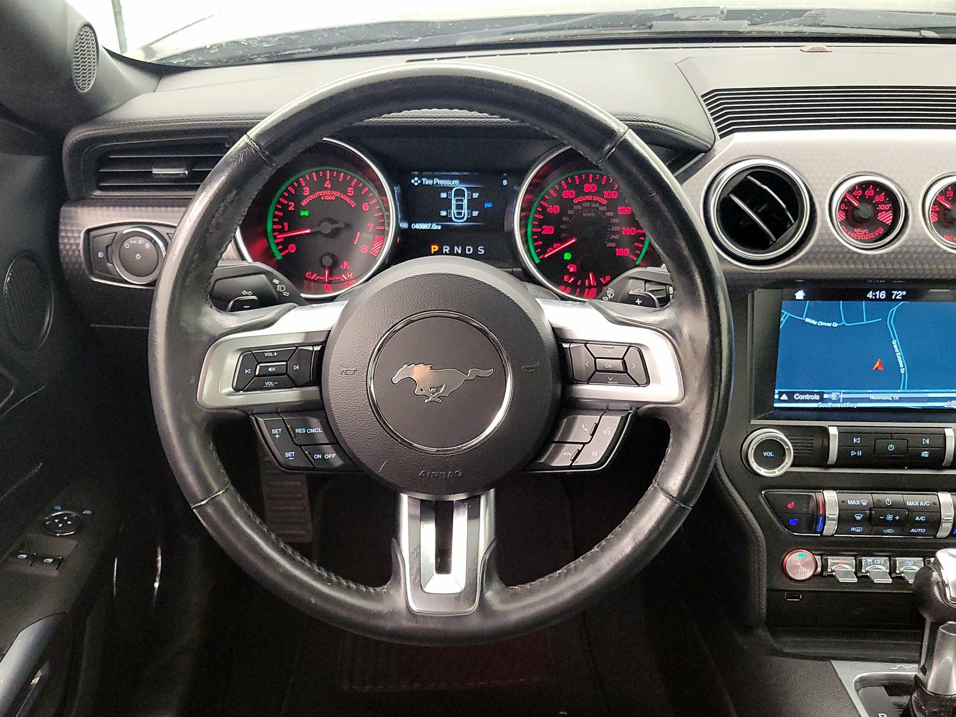 Thumbnail: 2019 Ford Mustang - 10