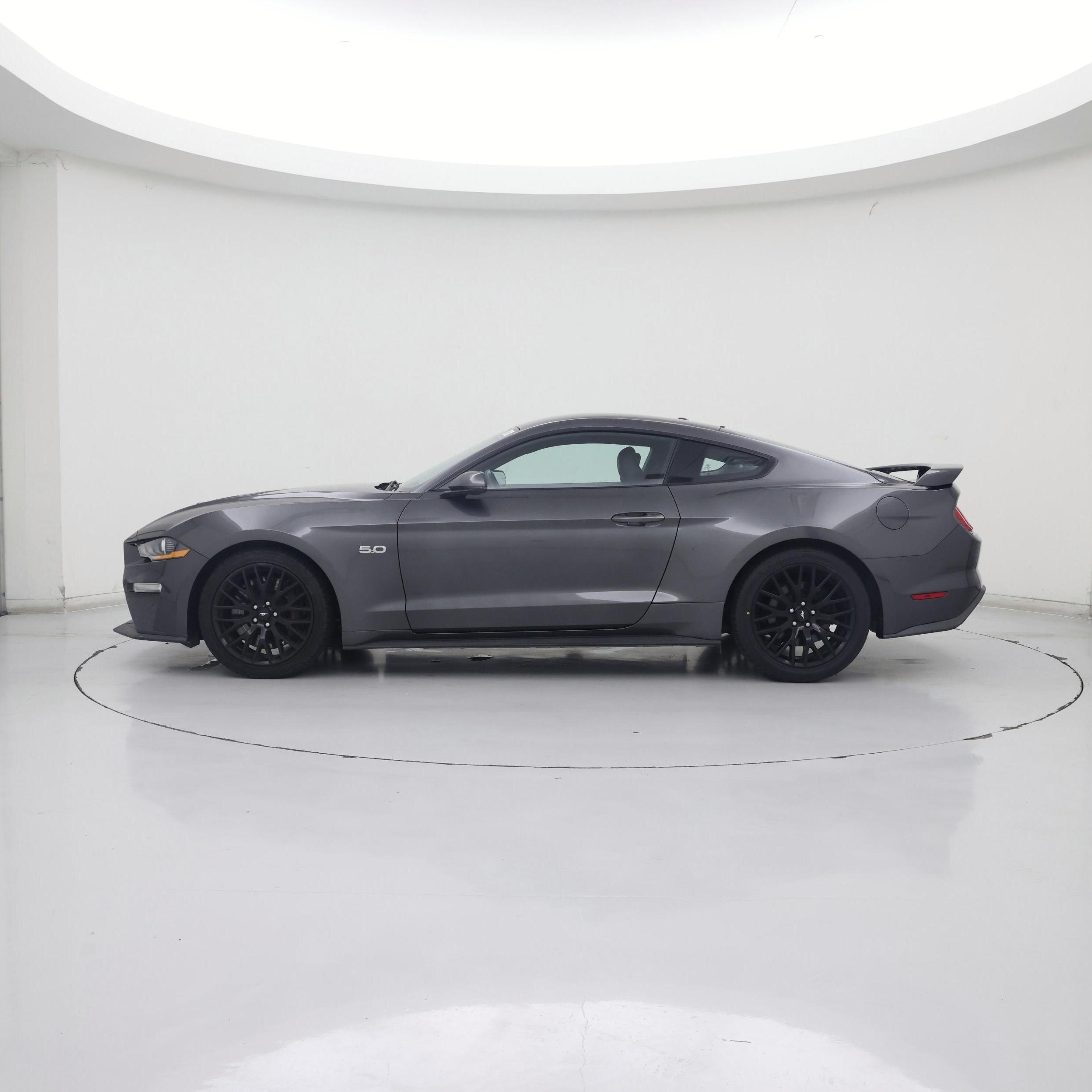Thumbnail: 2019 Ford Mustang - 3