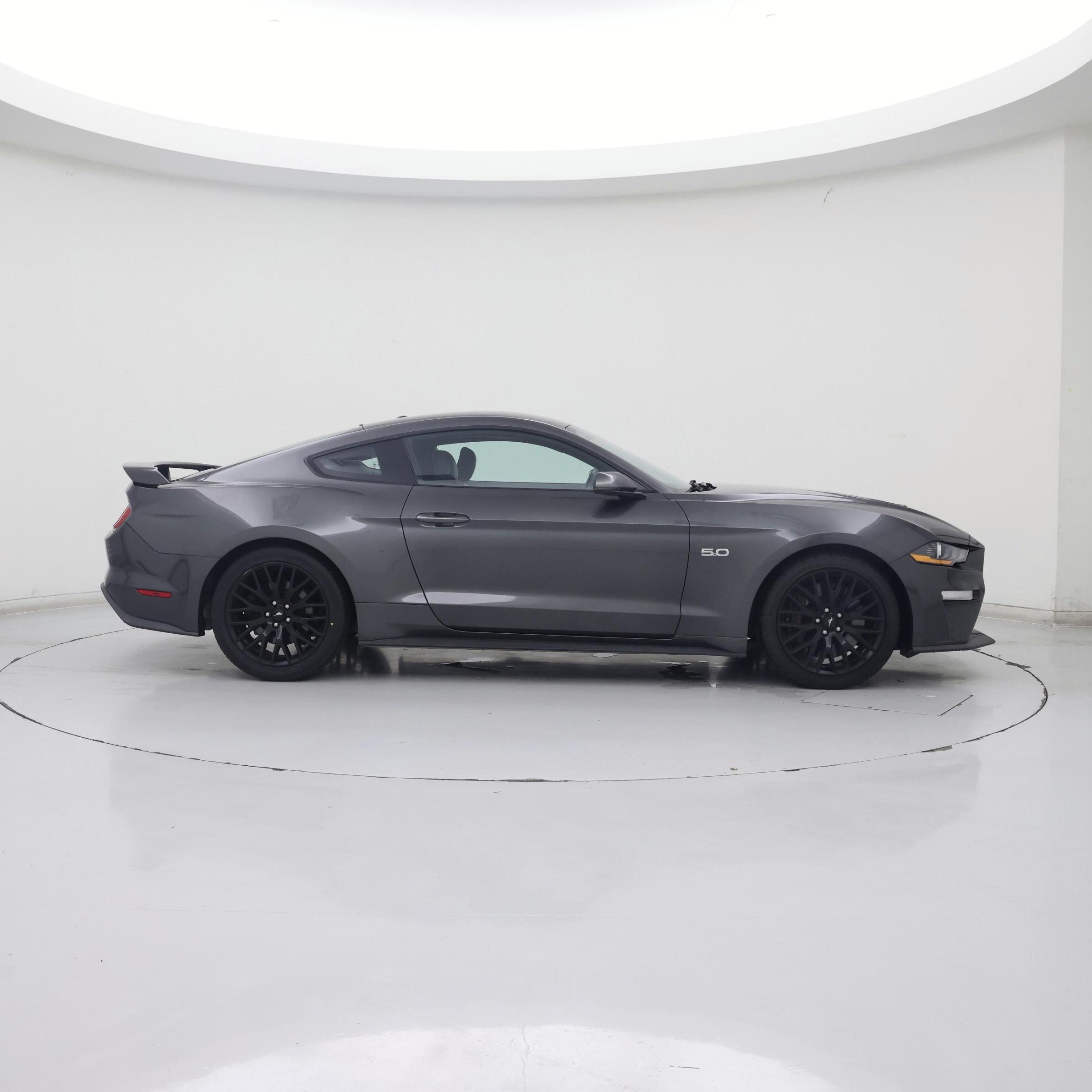Thumbnail: 2019 Ford Mustang - 7