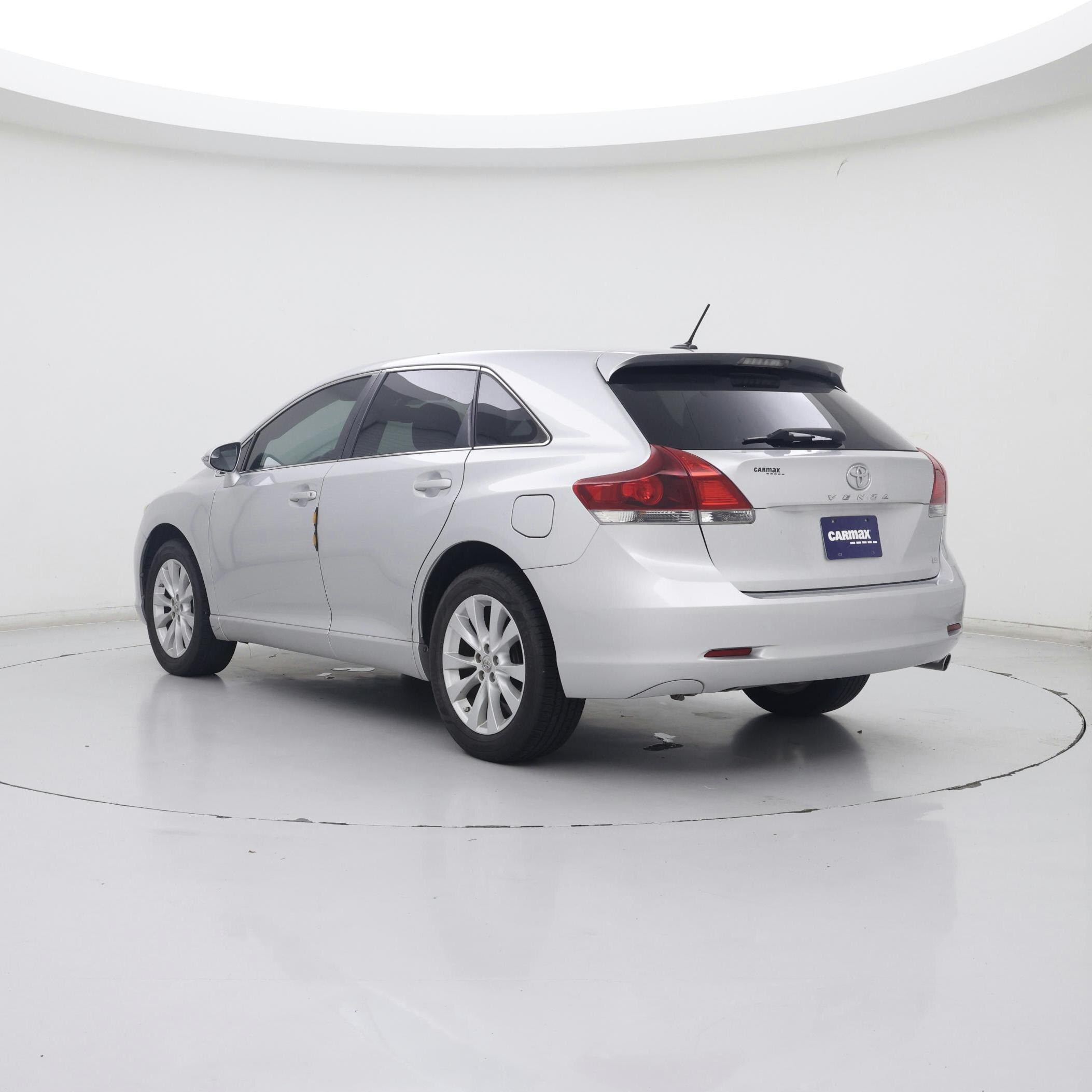 Thumbnail: 2013 Toyota Venza - 2