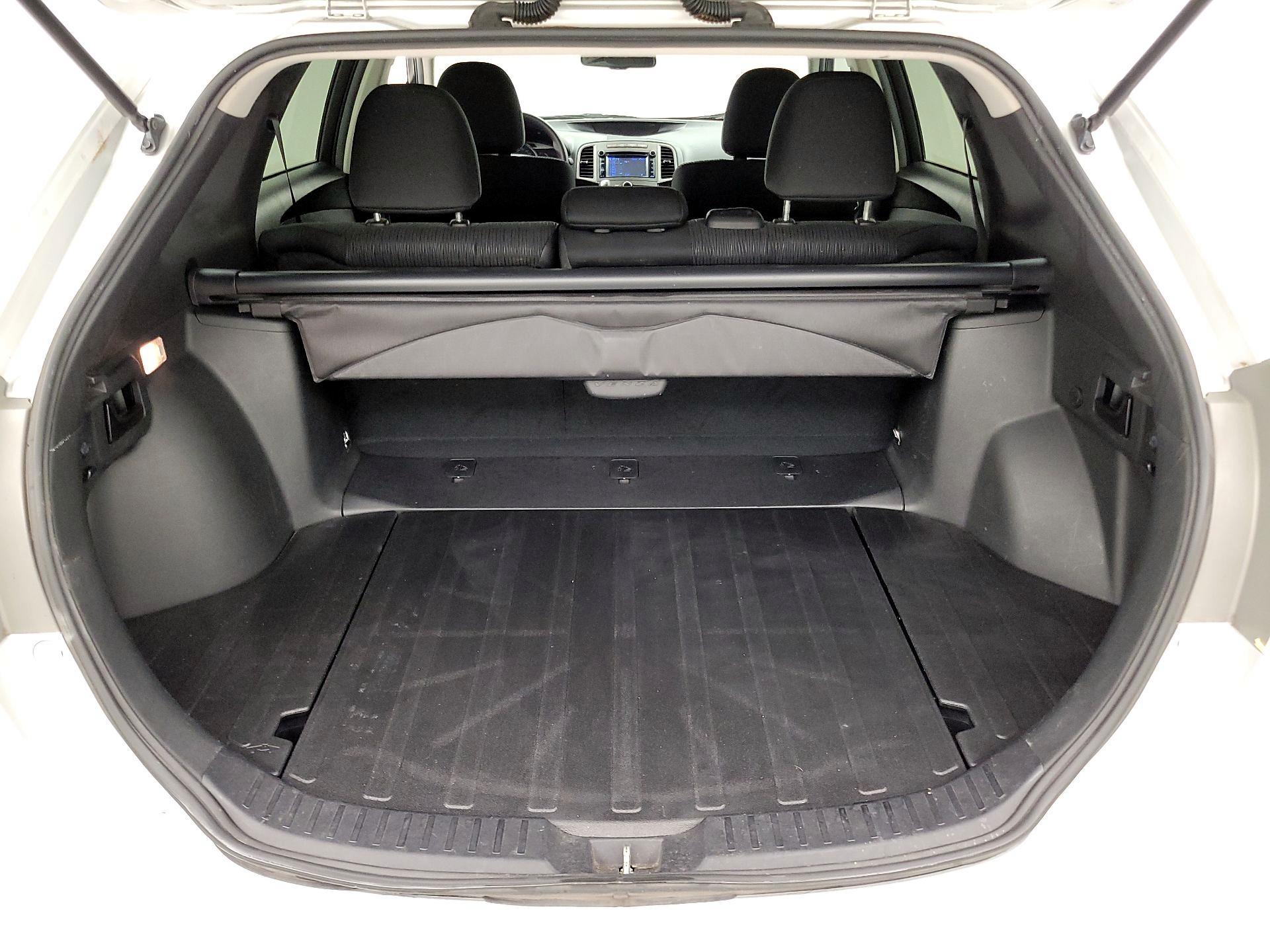 Thumbnail: 2013 Toyota Venza - 19