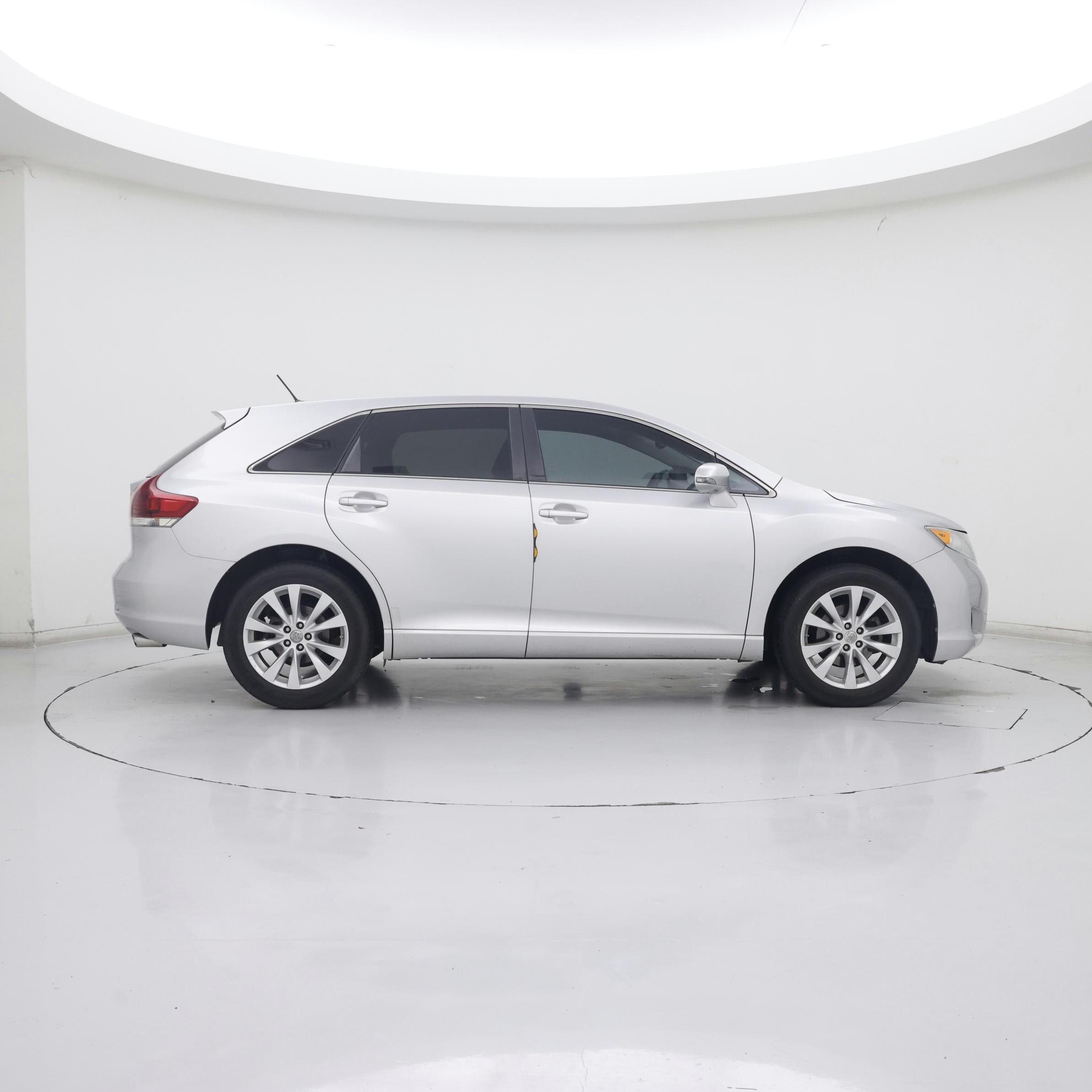 Thumbnail: 2013 Toyota Venza - 7