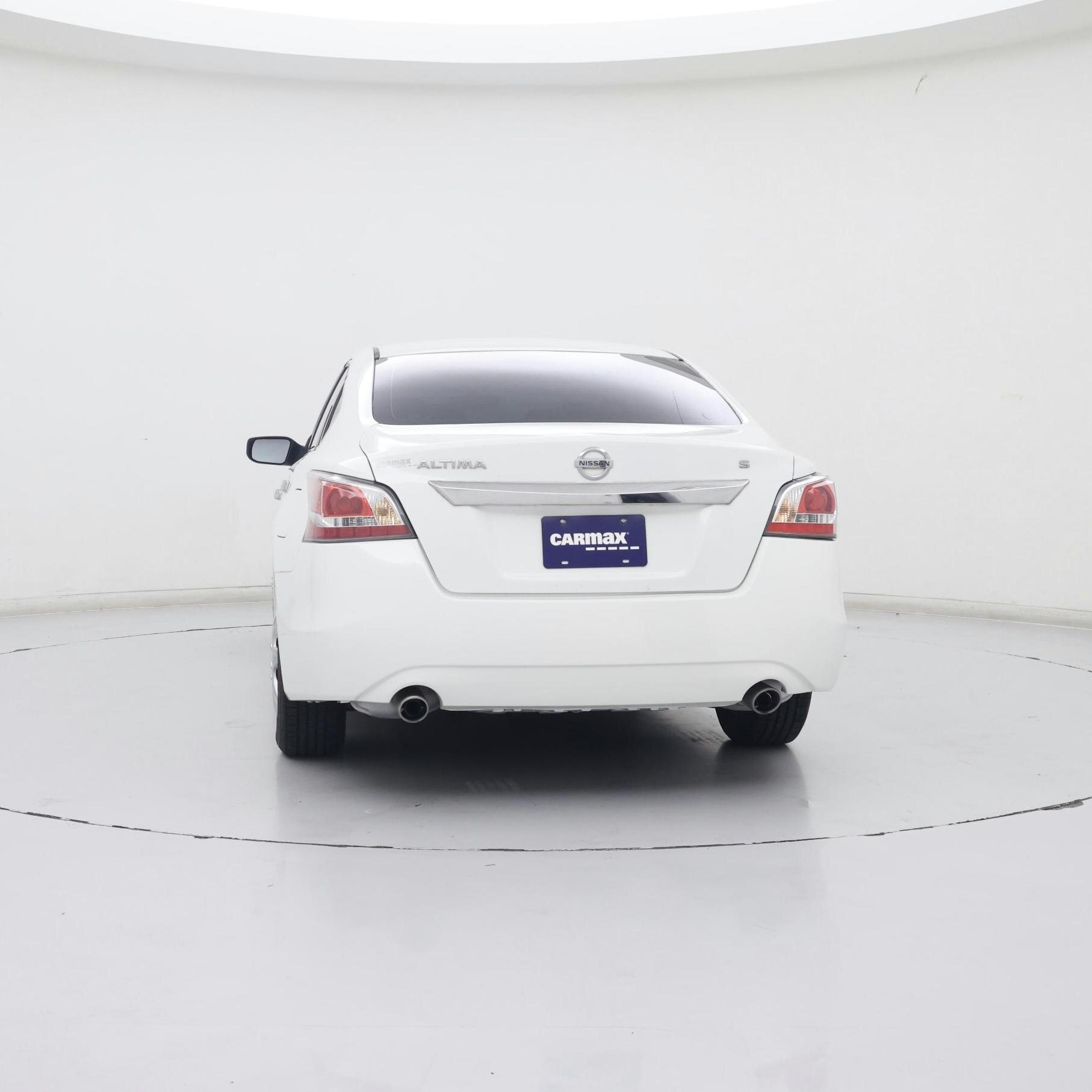 Thumbnail: 2015 Nissan Altima - 6