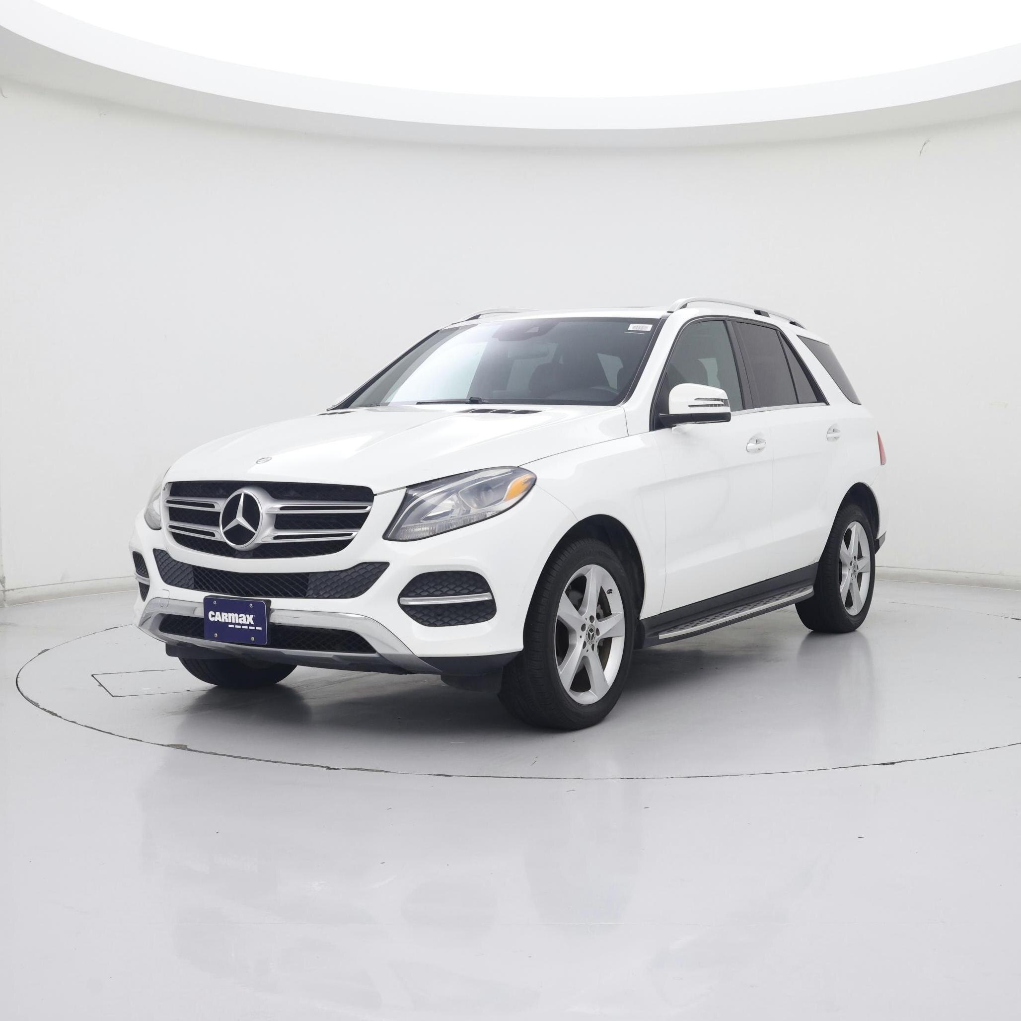 Thumbnail: 2017 Mercedes-Benz GLE - 4