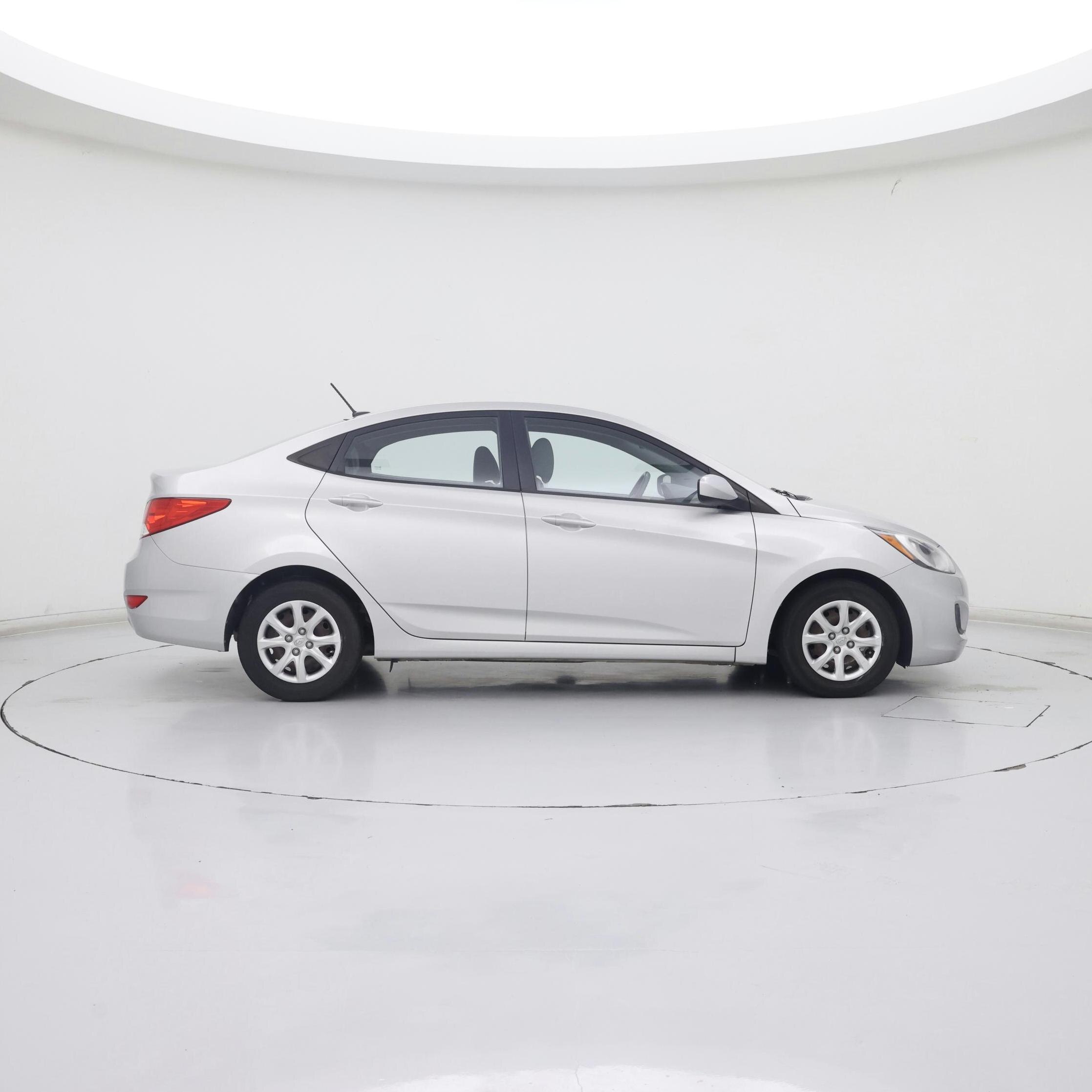 Thumbnail: 2014 Hyundai Accent - 7