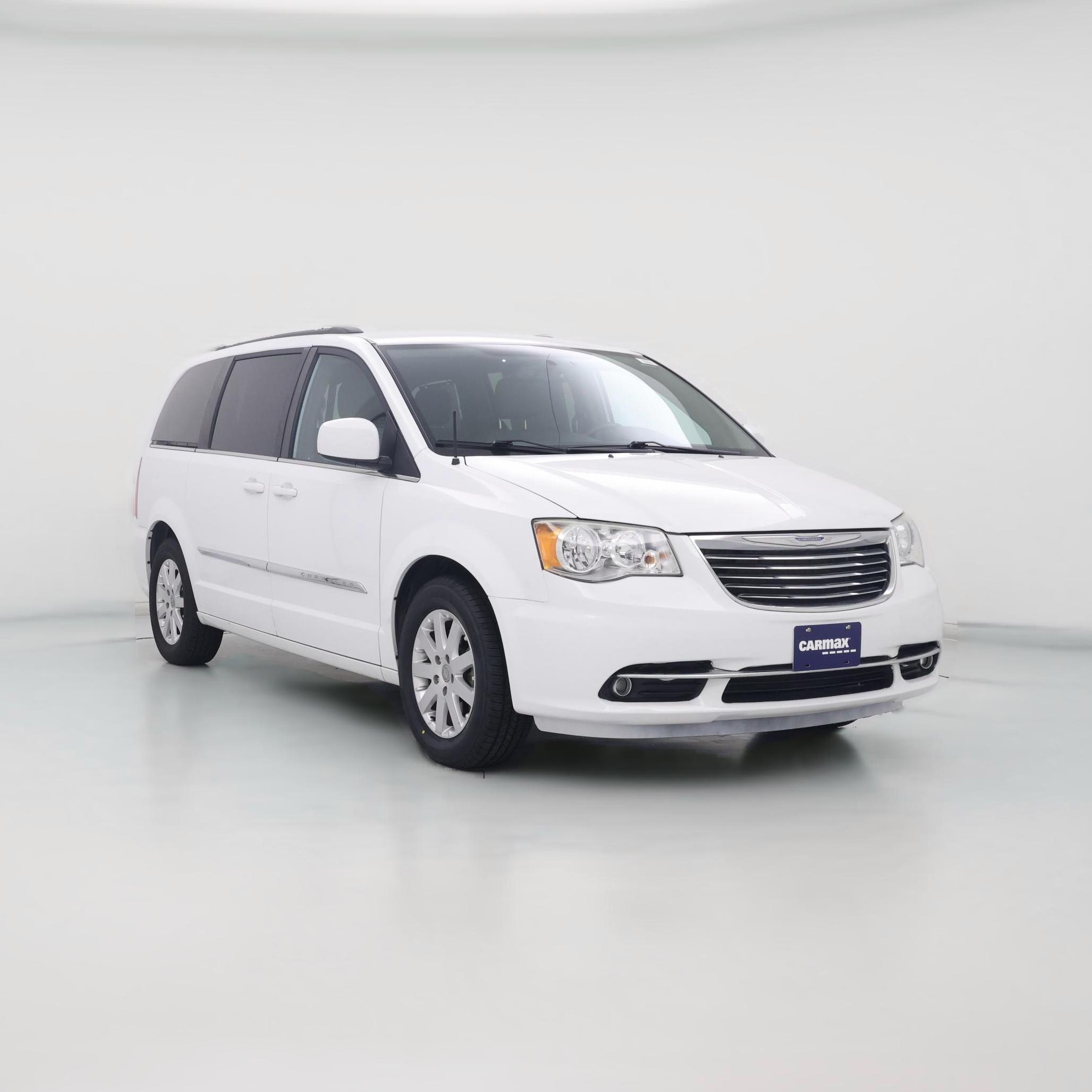 Thumbnail: 2014 Chrysler Town & Country - 1