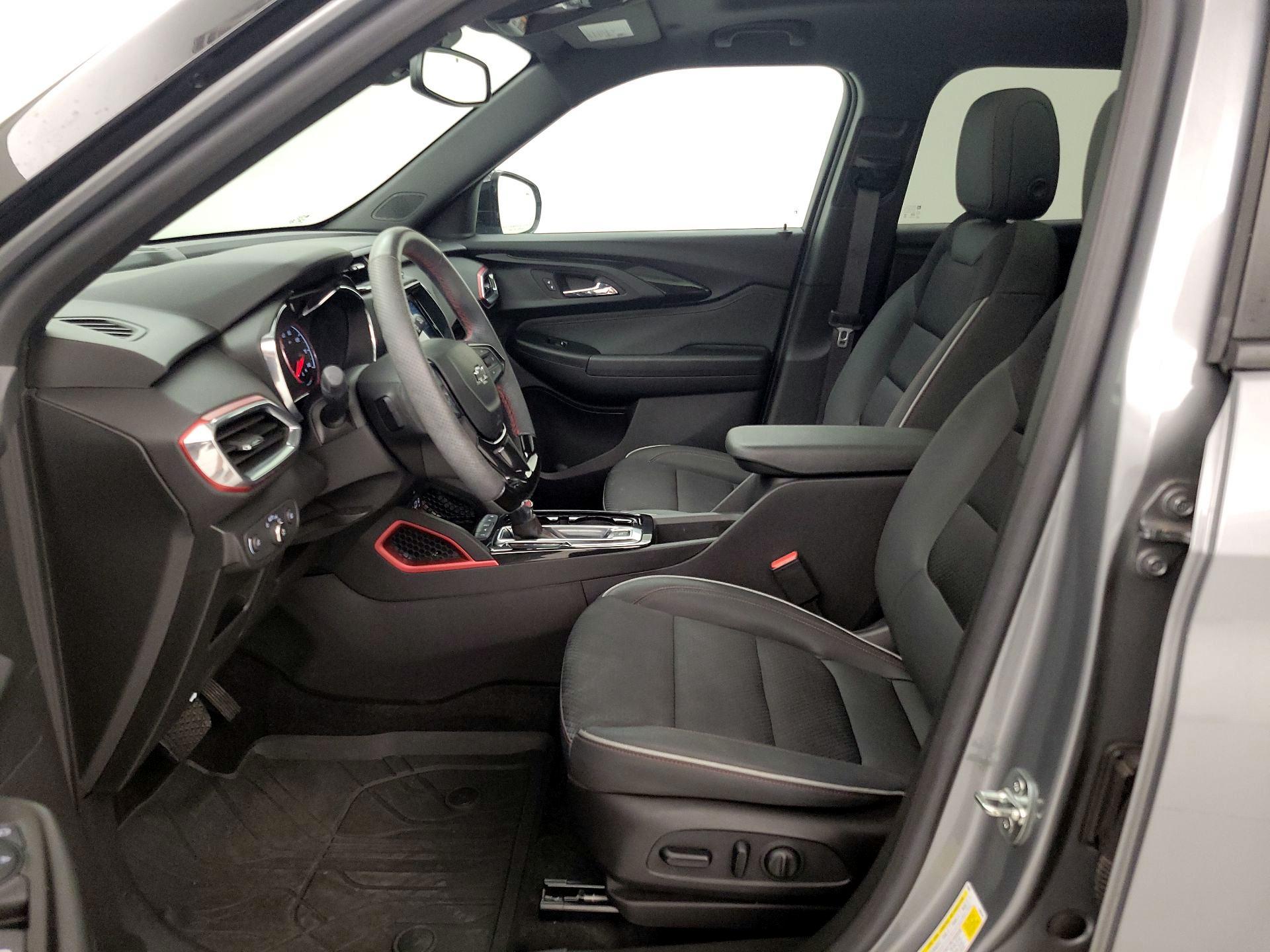 Thumbnail: 2023 Chevrolet TrailBlazer - 11