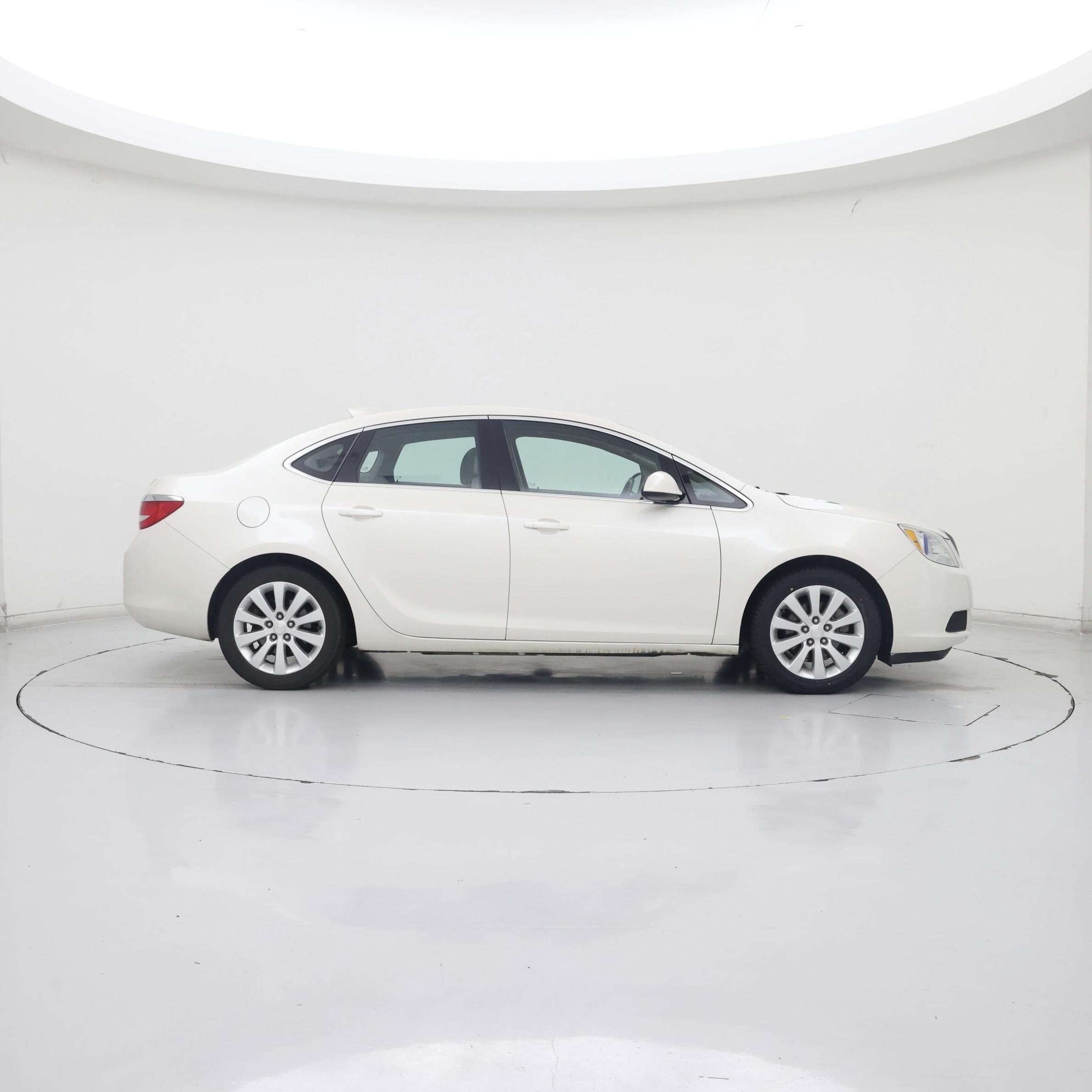 Thumbnail: 2015 Buick Verano - 7