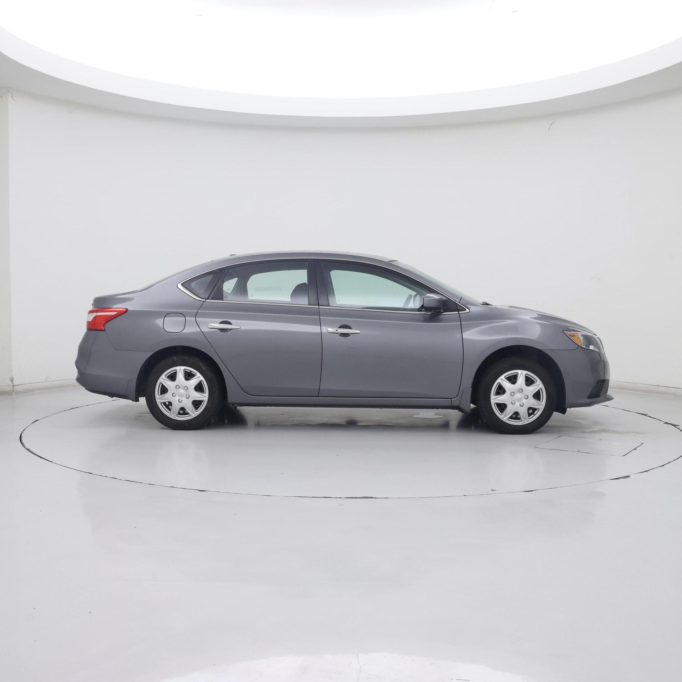 Thumbnail: 2017 Nissan Sentra - 7