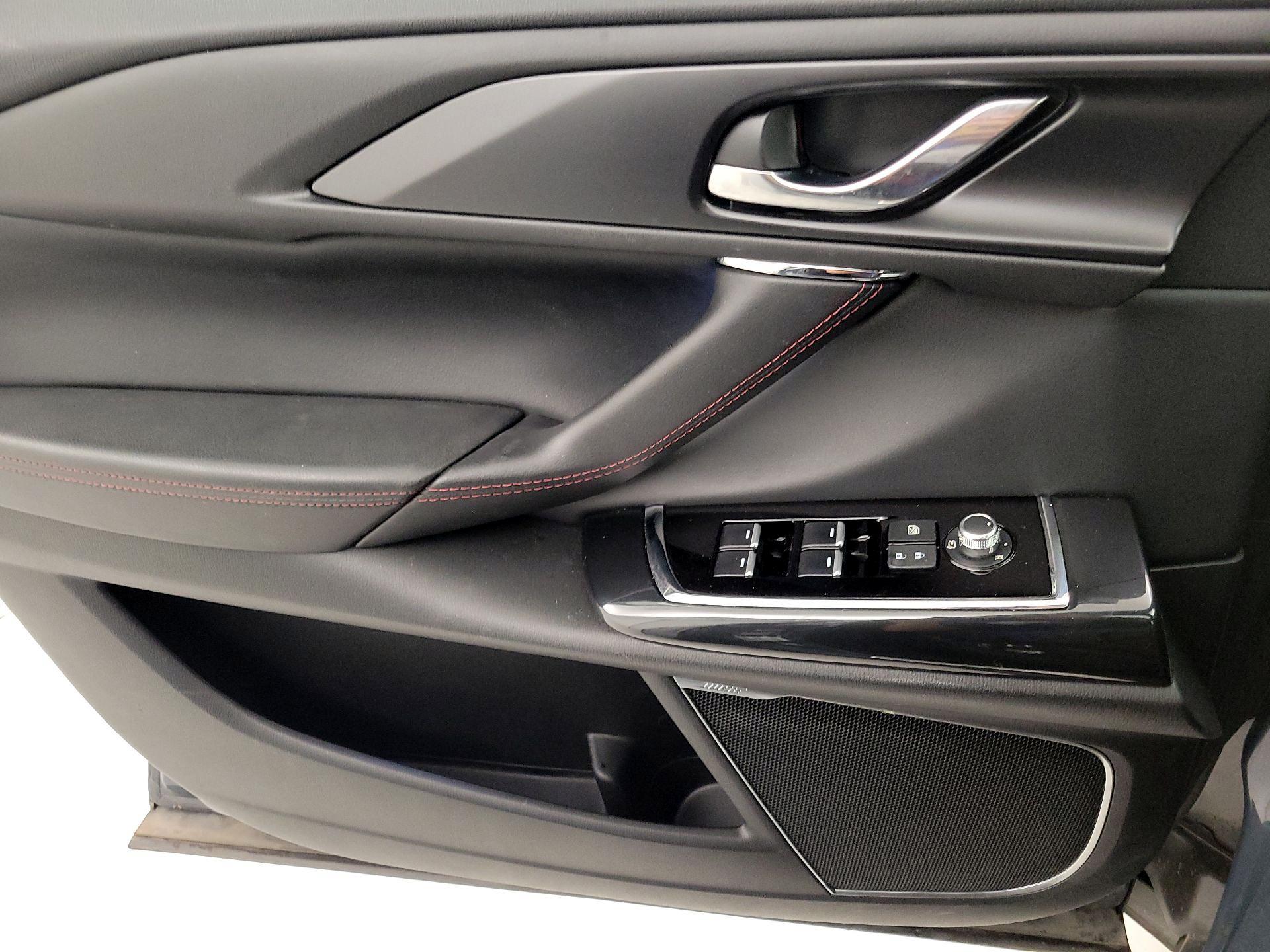 Thumbnail: 2022 Mazda CX-9 - 12