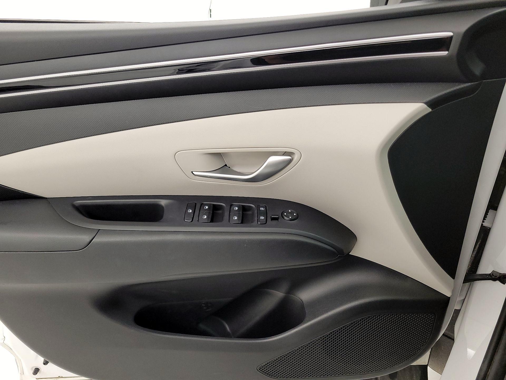 Thumbnail: 2023 Hyundai Tucson - 12