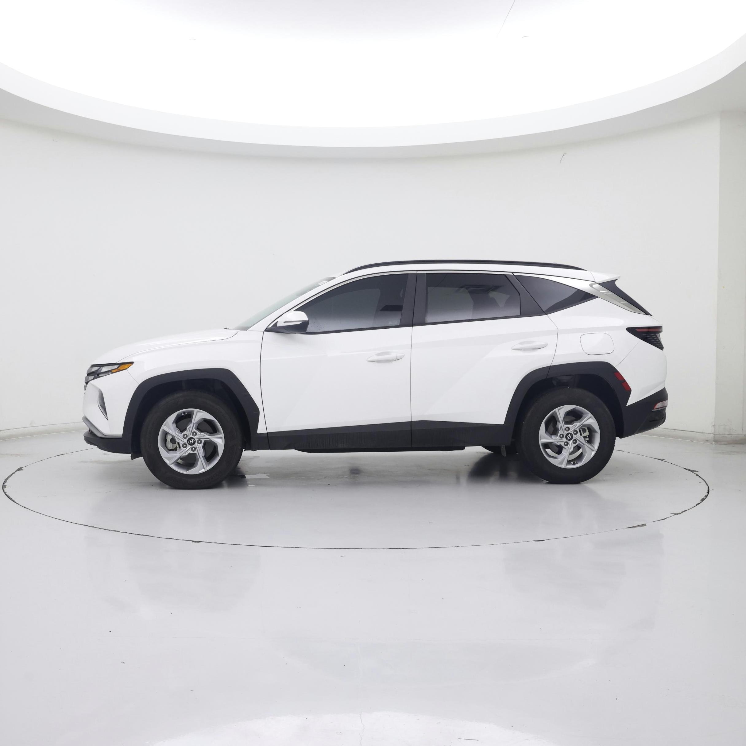 Thumbnail: 2023 Hyundai Tucson - 3