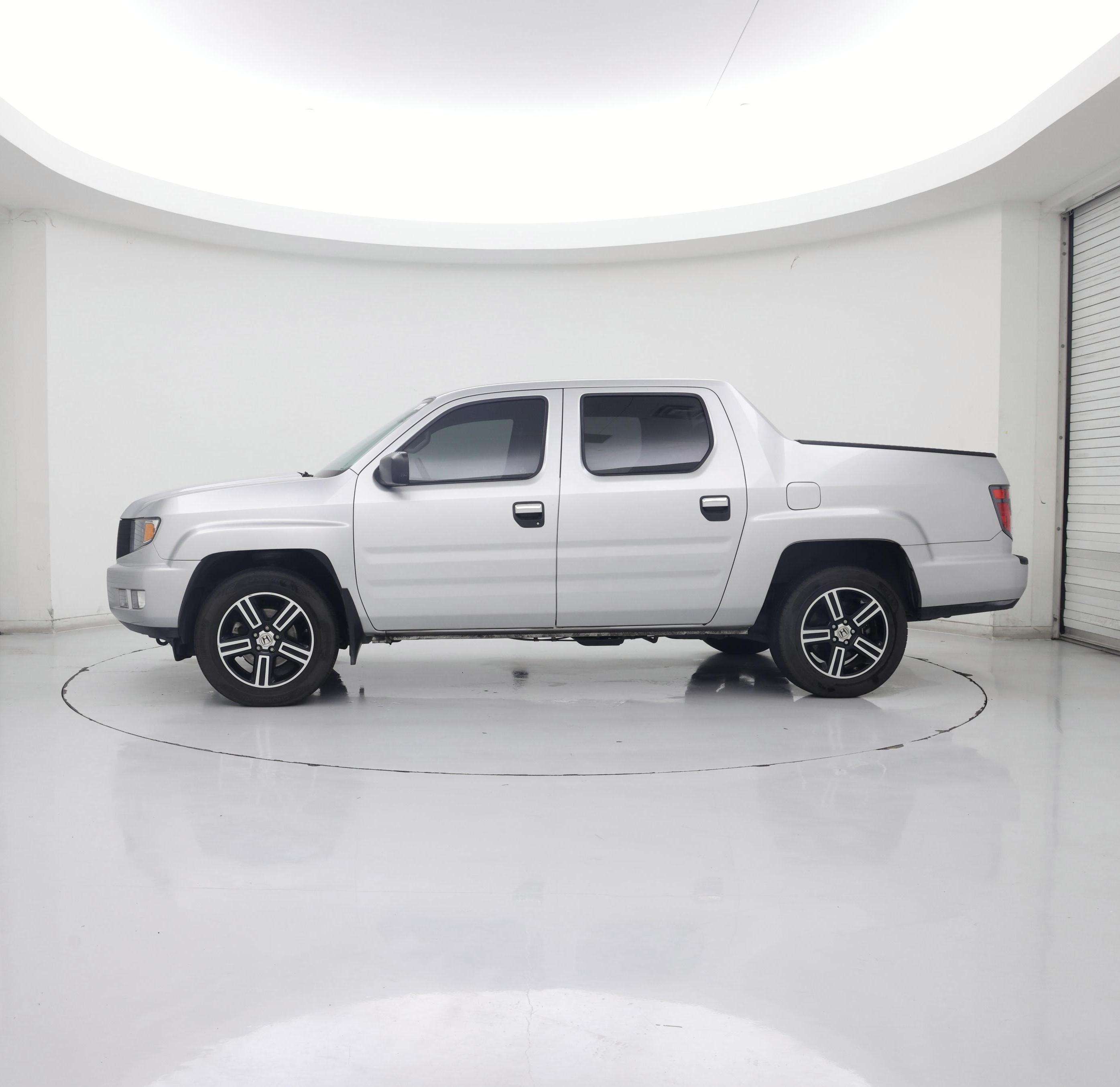 Thumbnail: 2014 Honda Ridgeline - 3