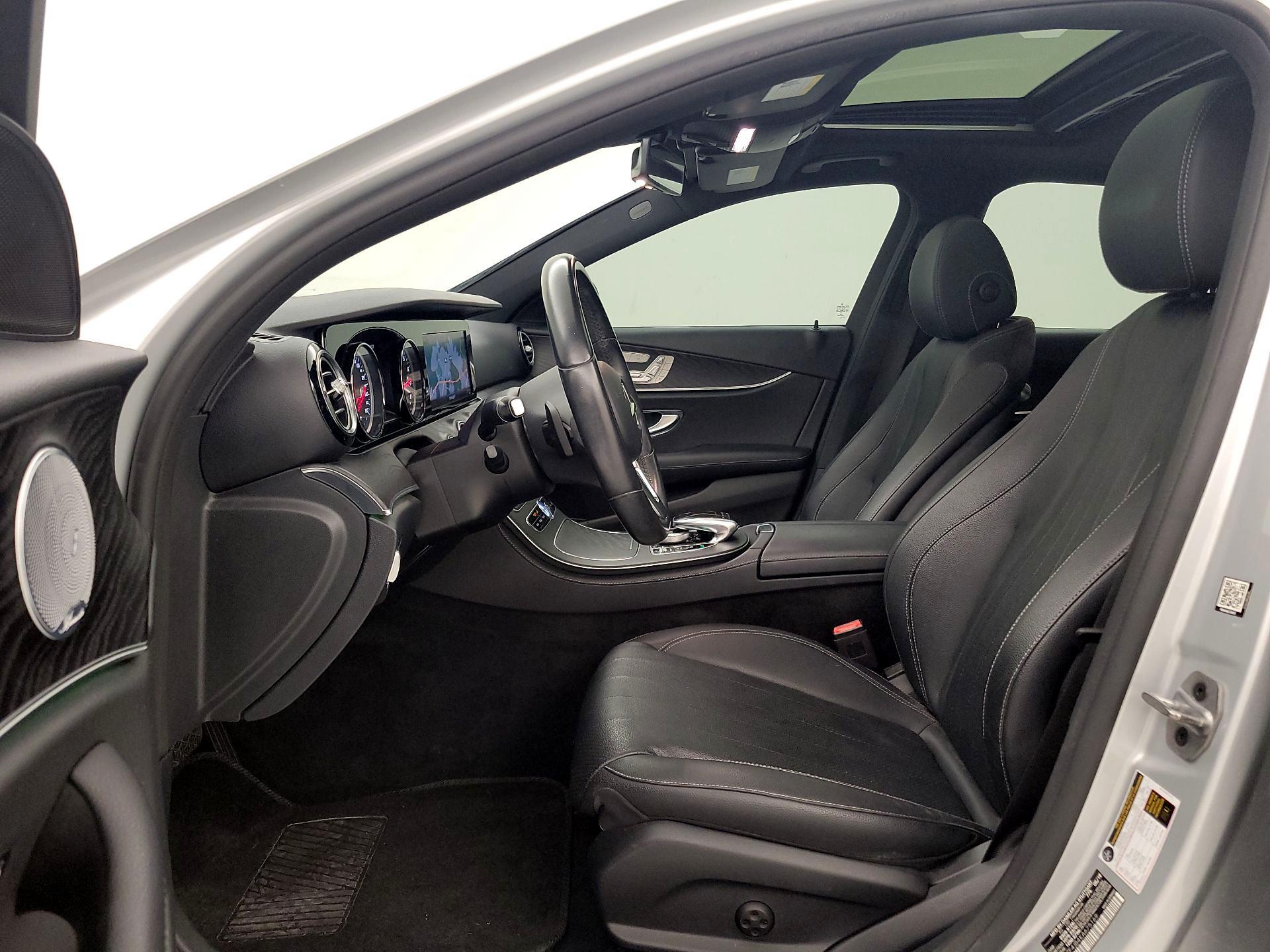 Thumbnail: 2019 Mercedes-Benz E-Class - 11