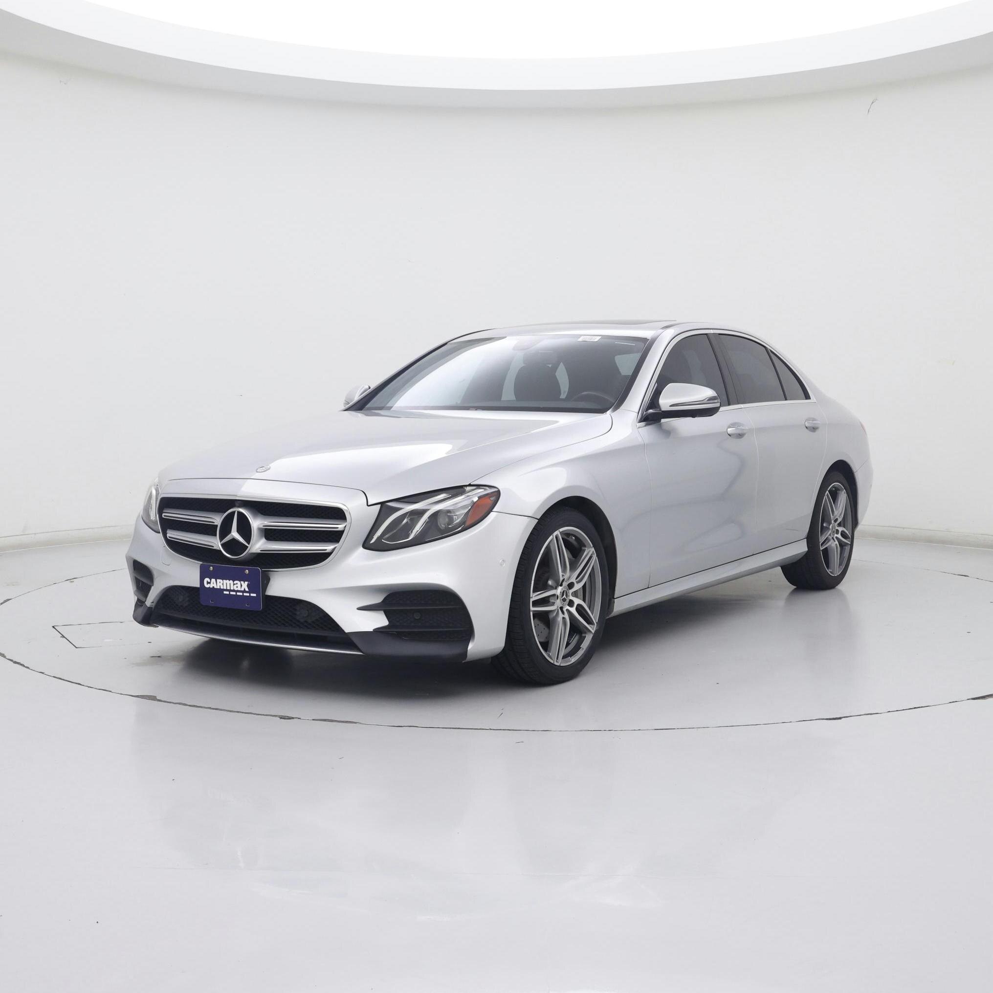 Thumbnail: 2019 Mercedes-Benz E-Class - 4