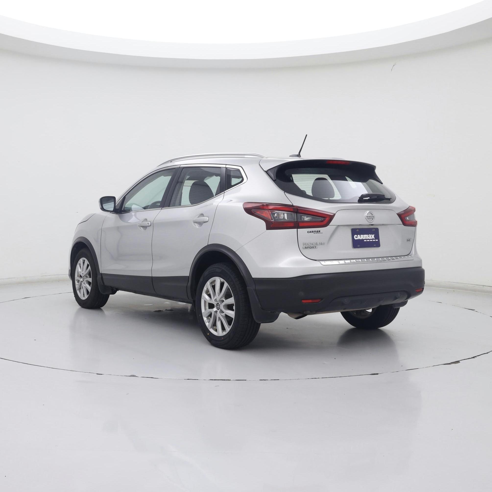 Thumbnail: 2020 Nissan Rogue Sport - 2