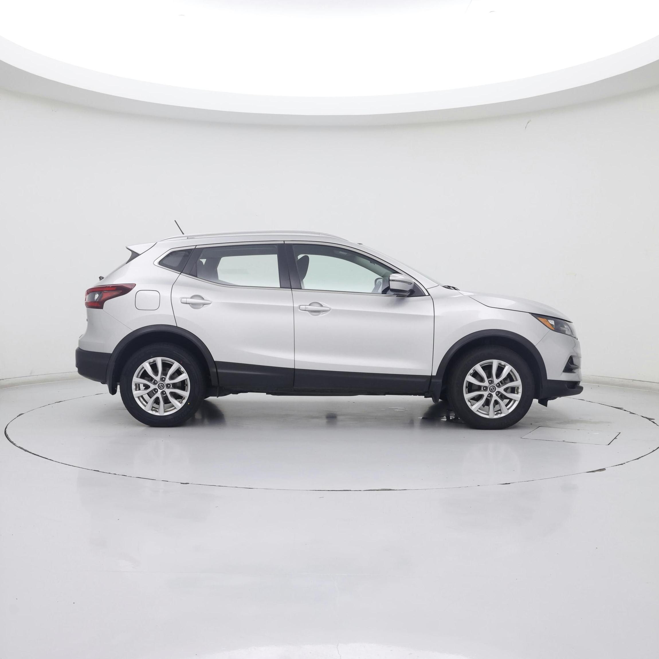 Thumbnail: 2020 Nissan Rogue Sport - 7