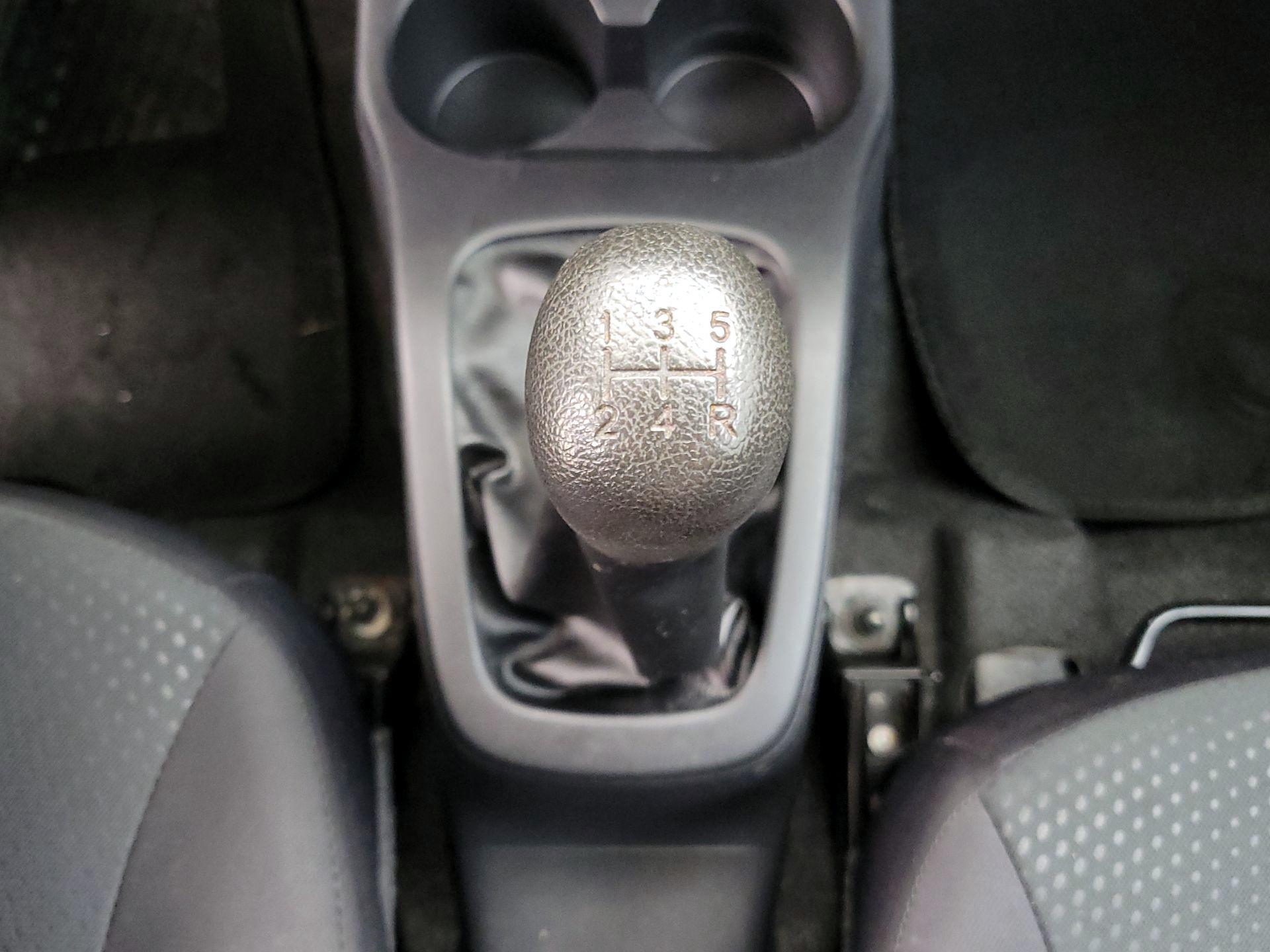 Thumbnail: 2017 Mitsubishi Mirage G4 - 16