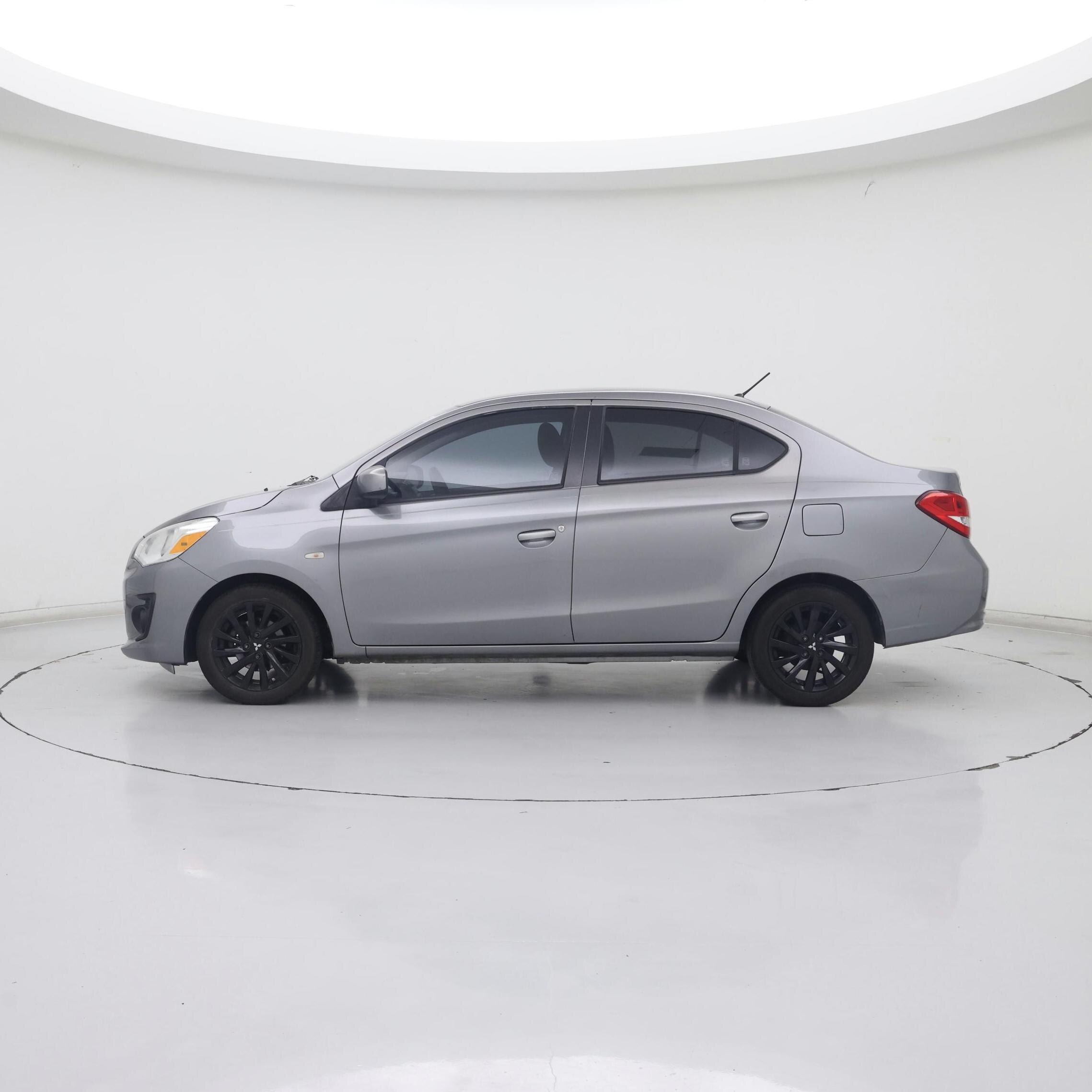Thumbnail: 2017 Mitsubishi Mirage G4 - 3