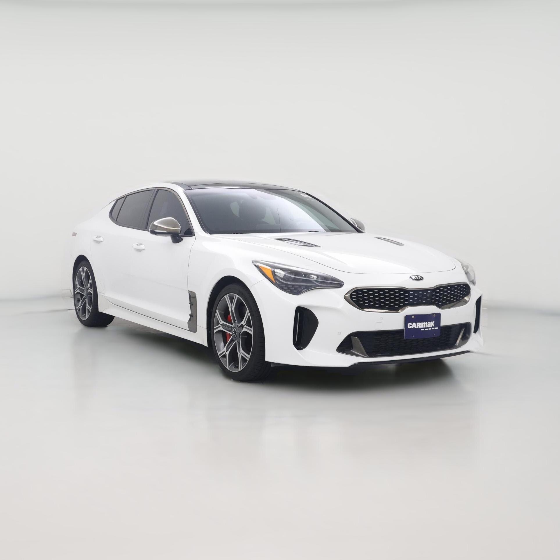 Thumbnail: 2019 Kia Stinger - 1