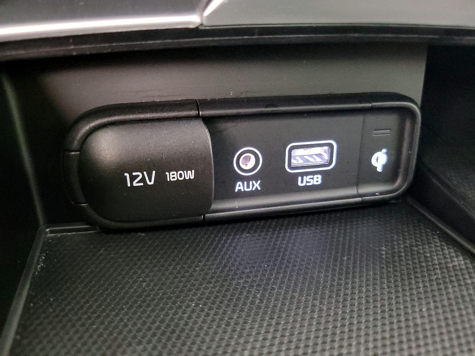 Thumbnail: 2019 Kia Stinger - 19