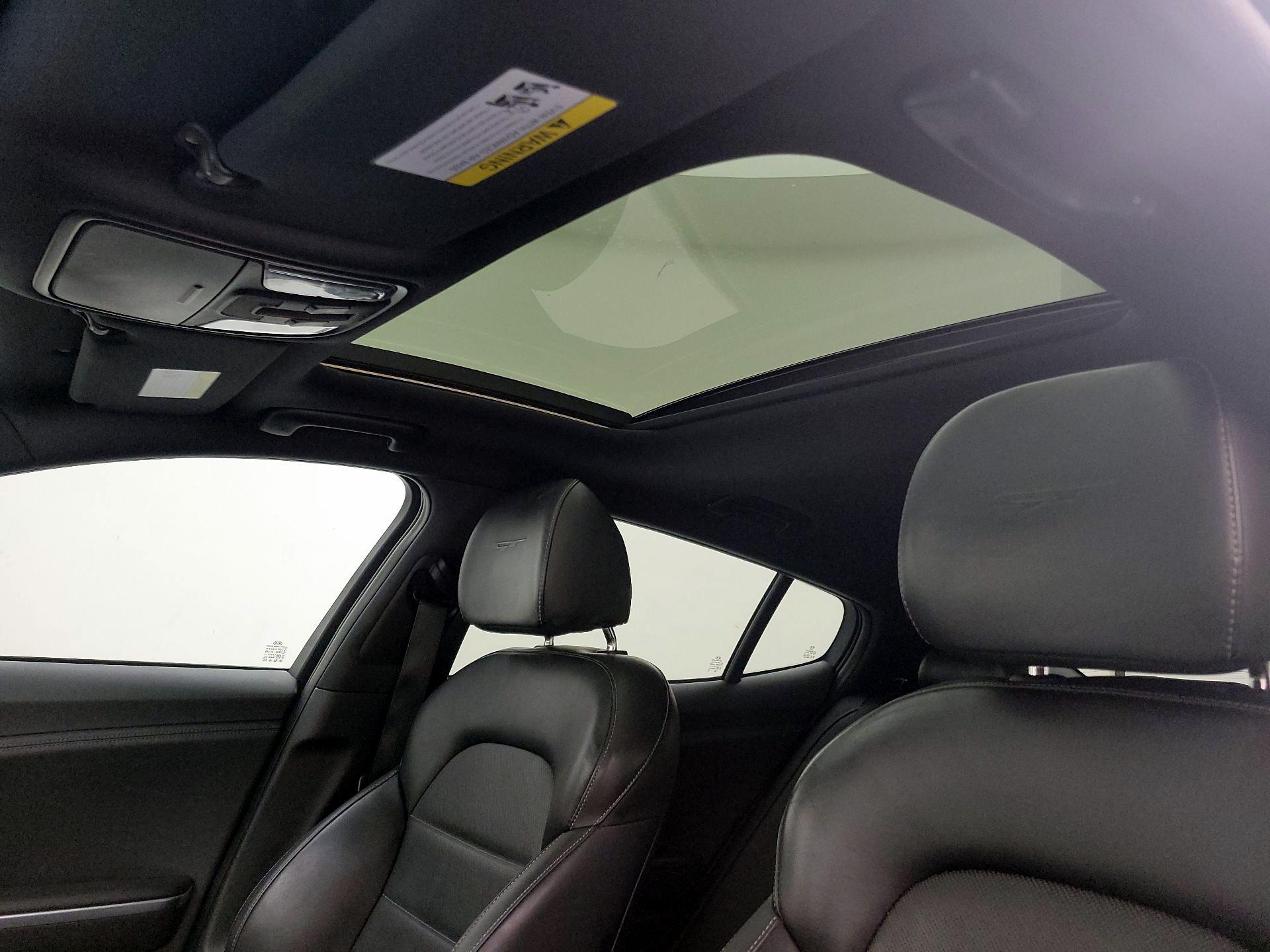 Thumbnail: 2019 Kia Stinger - 20