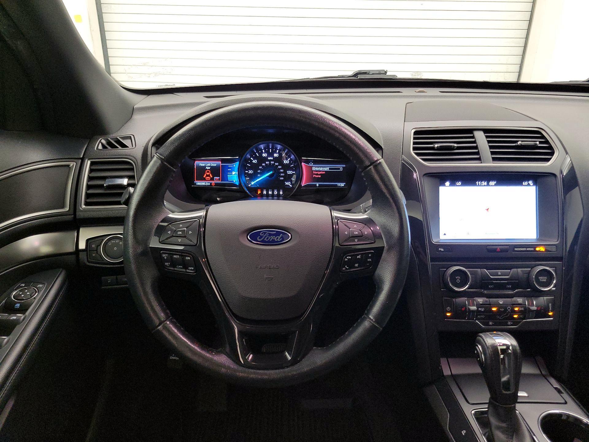Thumbnail: 2018 Ford Explorer - 10
