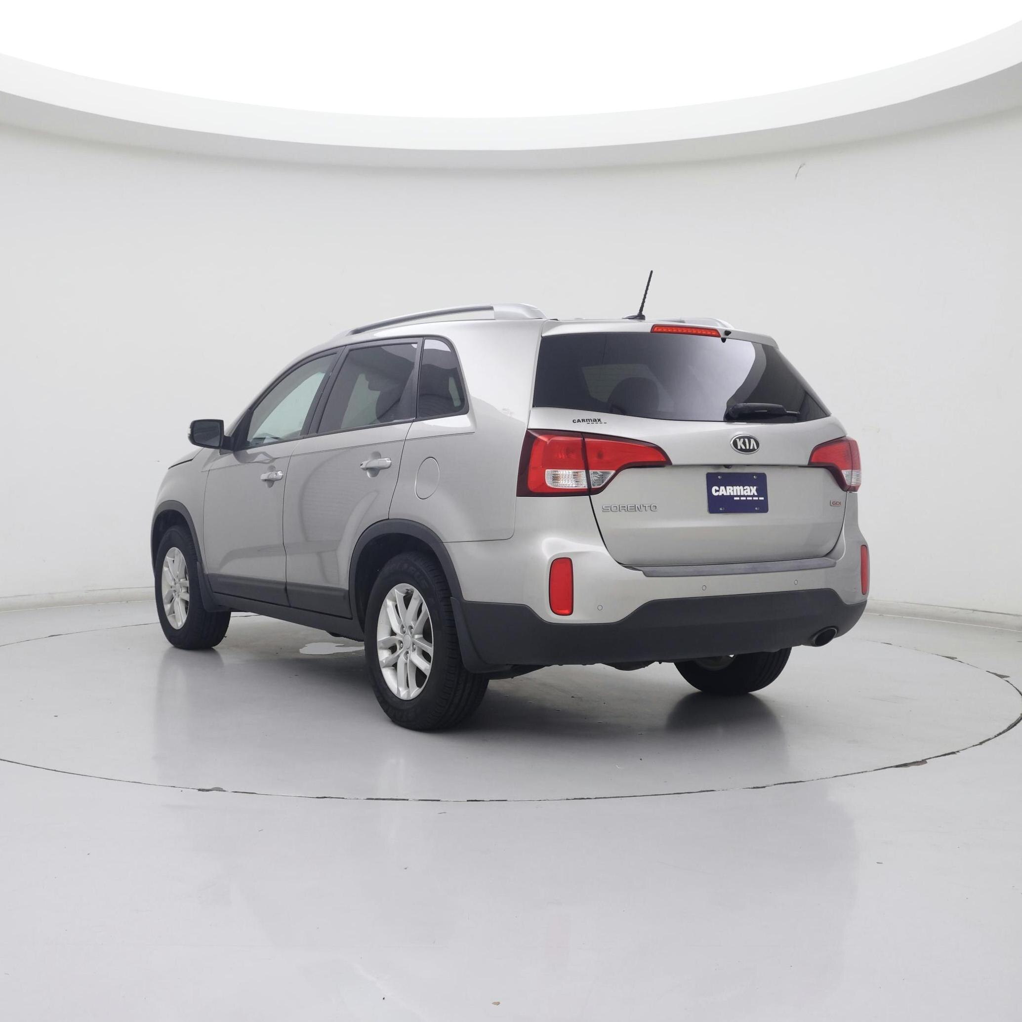 Thumbnail: 2014 Kia Sorento - 2