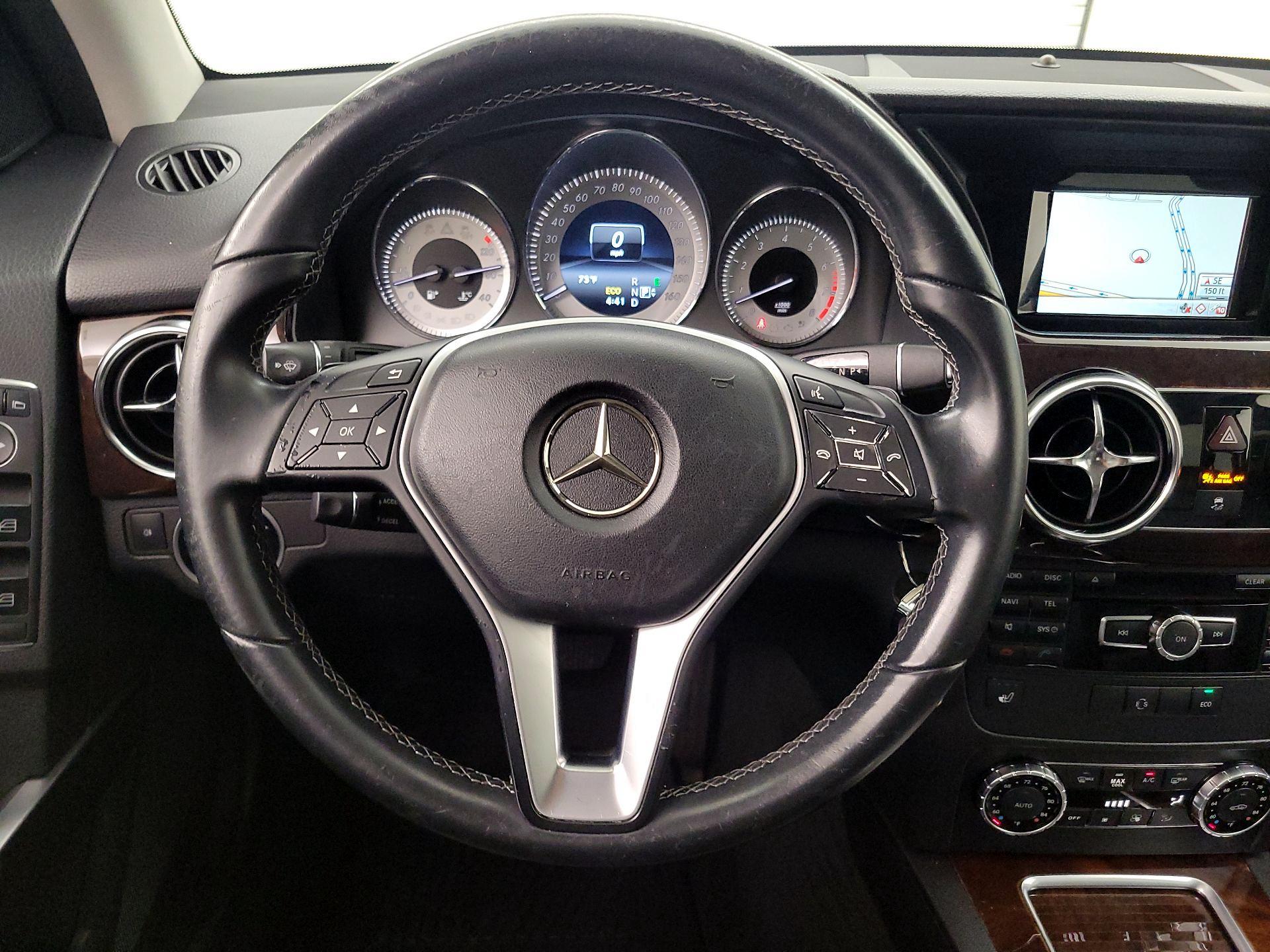 Thumbnail: 2014 Mercedes-Benz GLK - 10