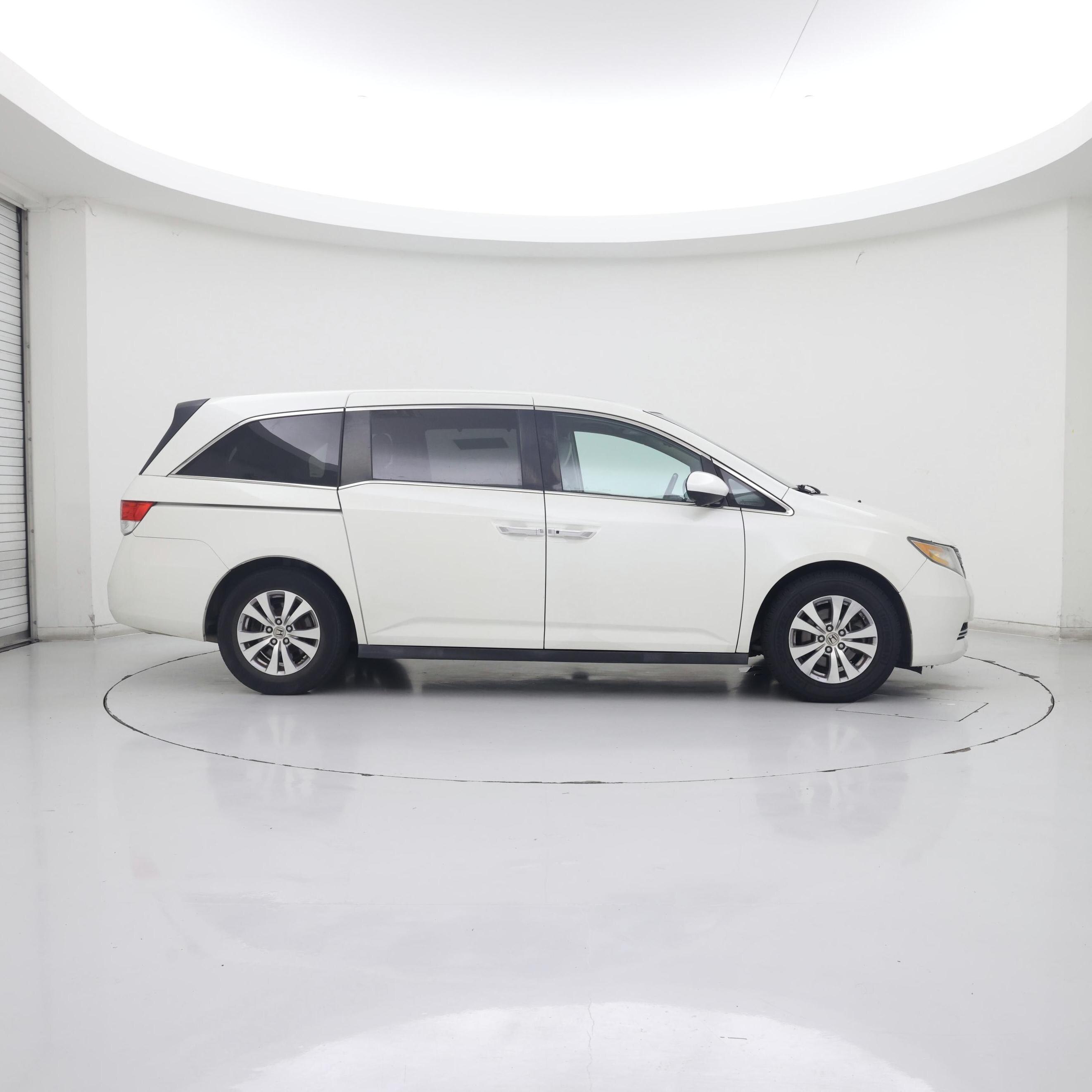 Thumbnail: 2015 Honda Odyssey - 7