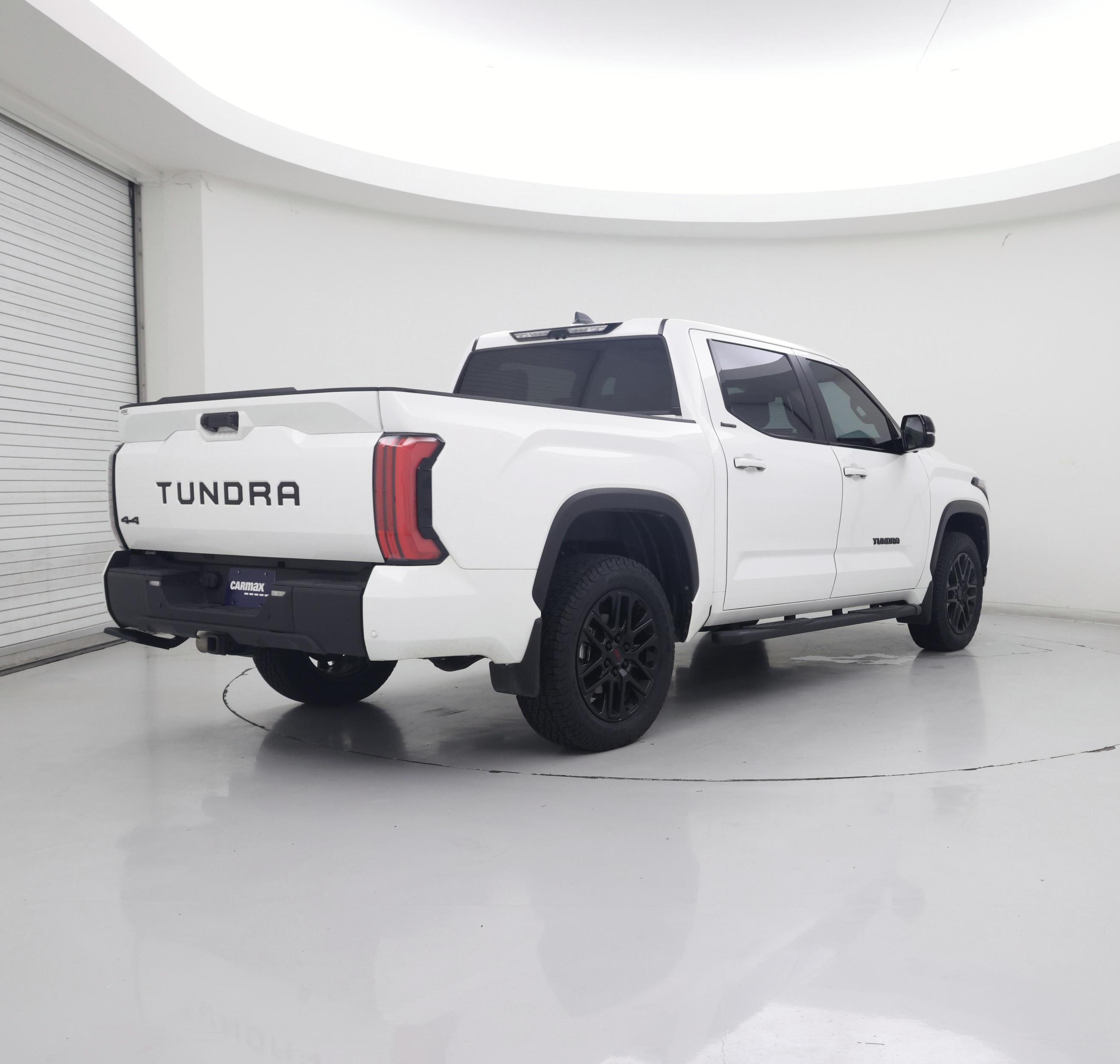 Thumbnail: 2024 Toyota Tundra - 8