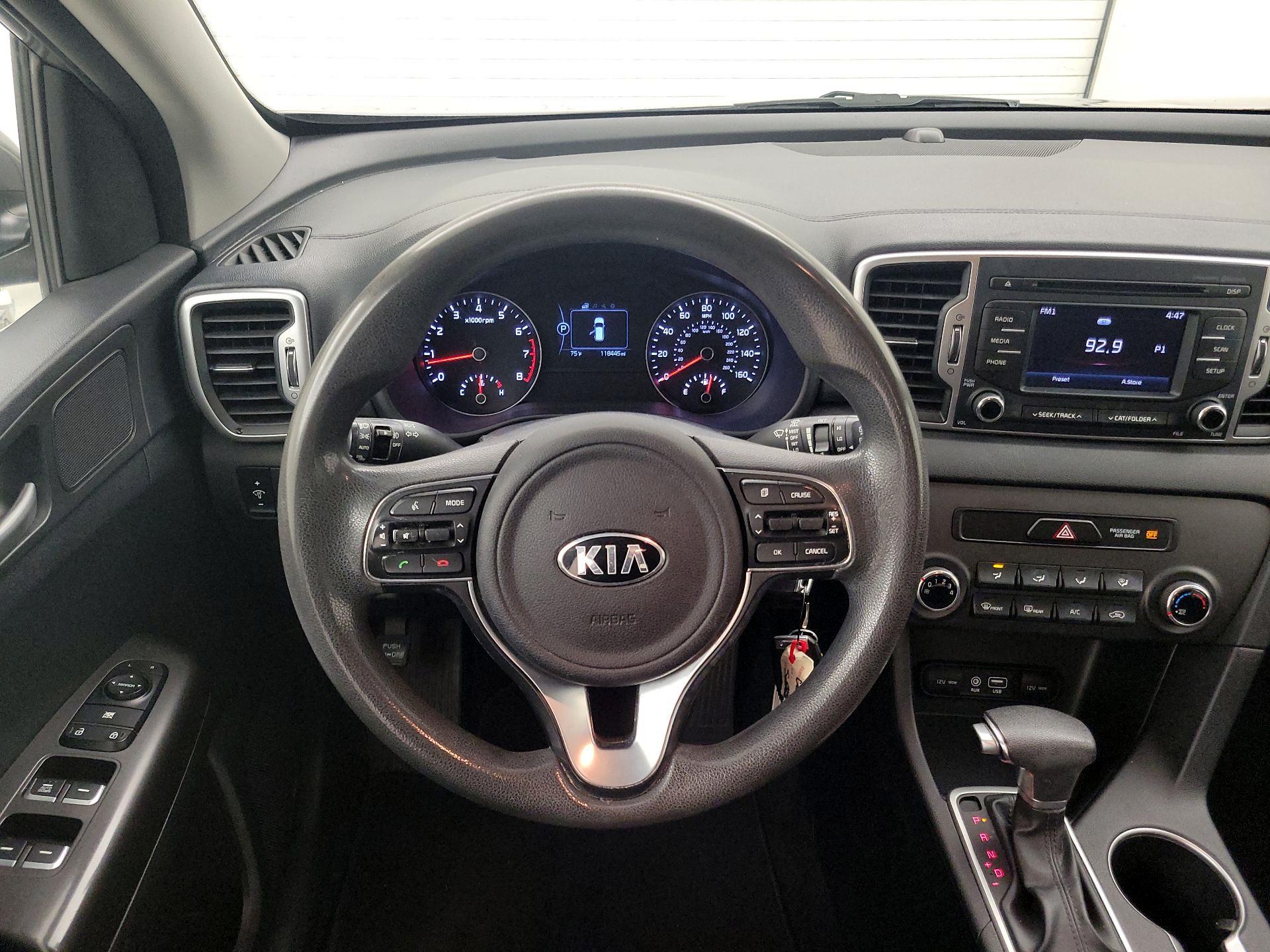 Thumbnail: 2017 Kia Sportage - 10