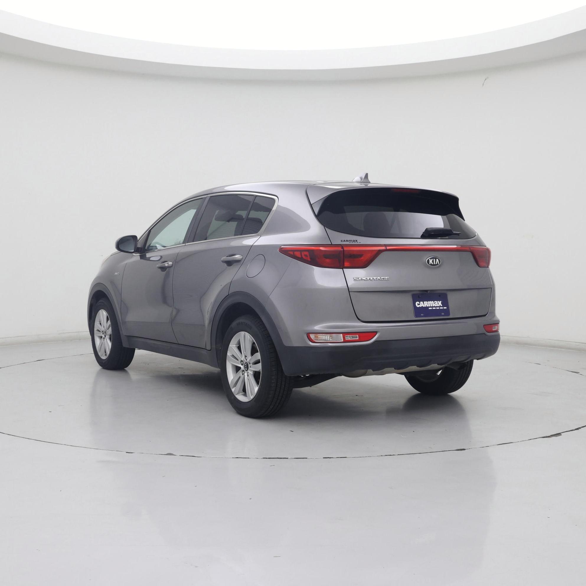 Thumbnail: 2017 Kia Sportage - 2