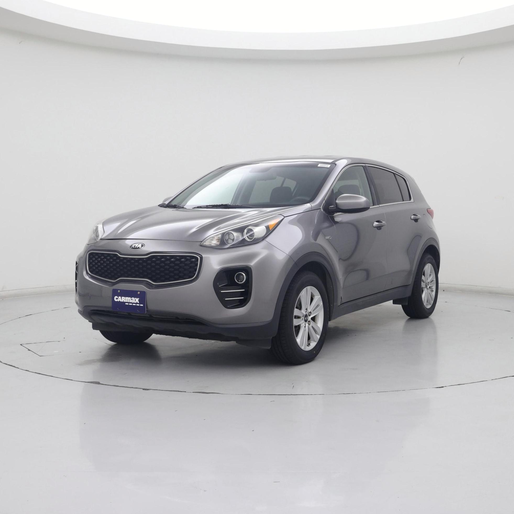 Thumbnail: 2017 Kia Sportage - 4