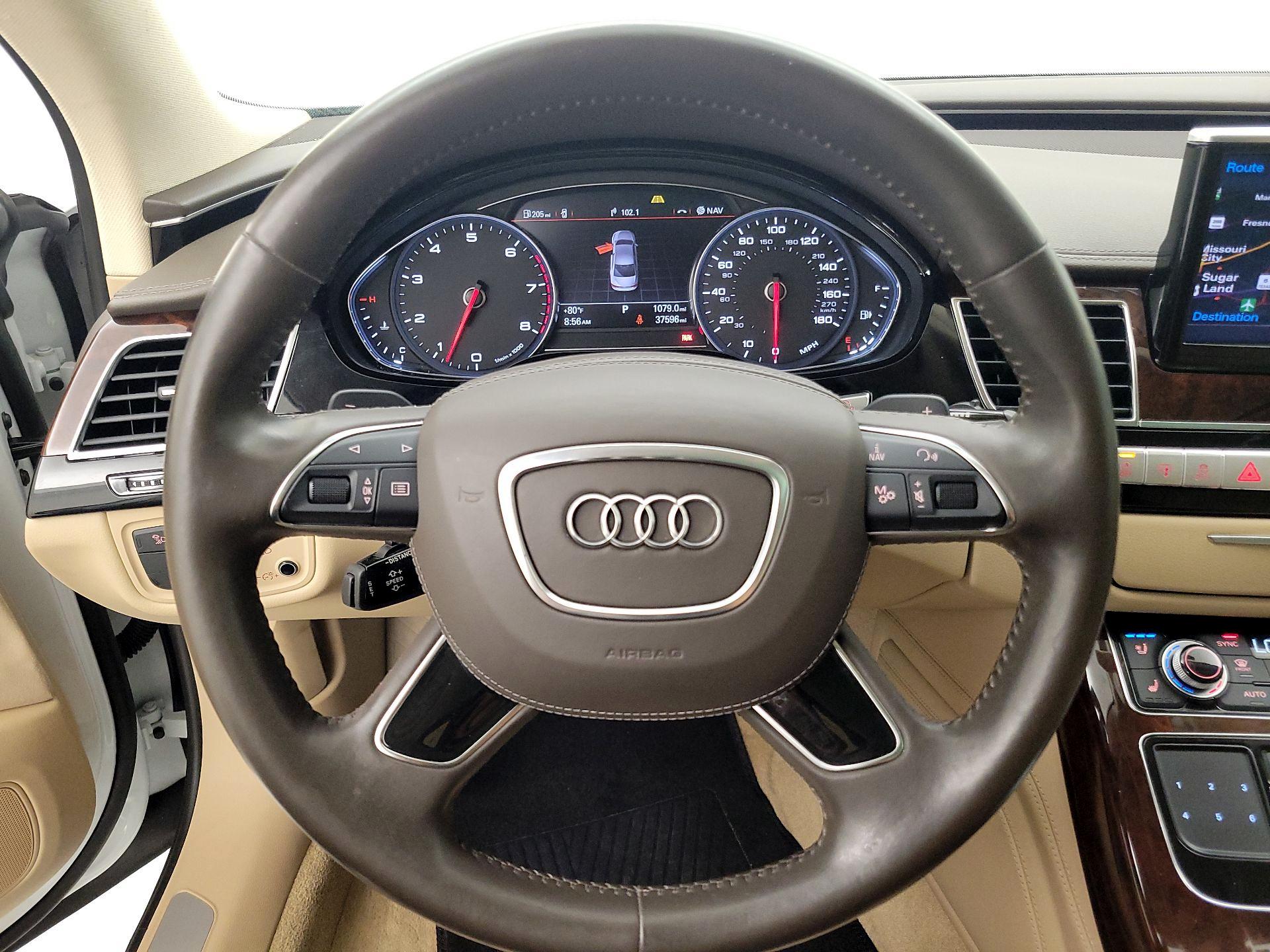 Thumbnail: 2014 Audi A8 - 10
