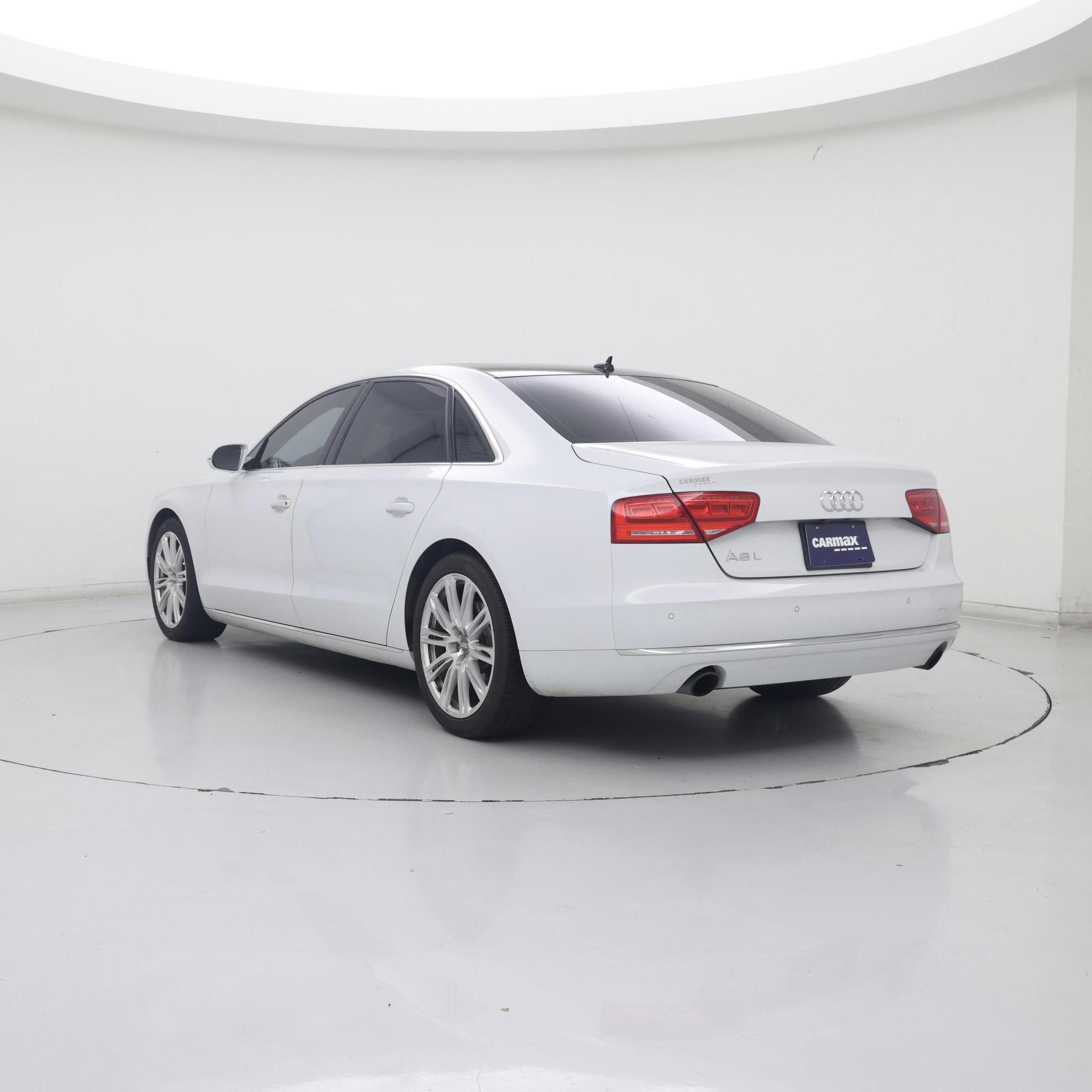 Thumbnail: 2014 Audi A8 - 2