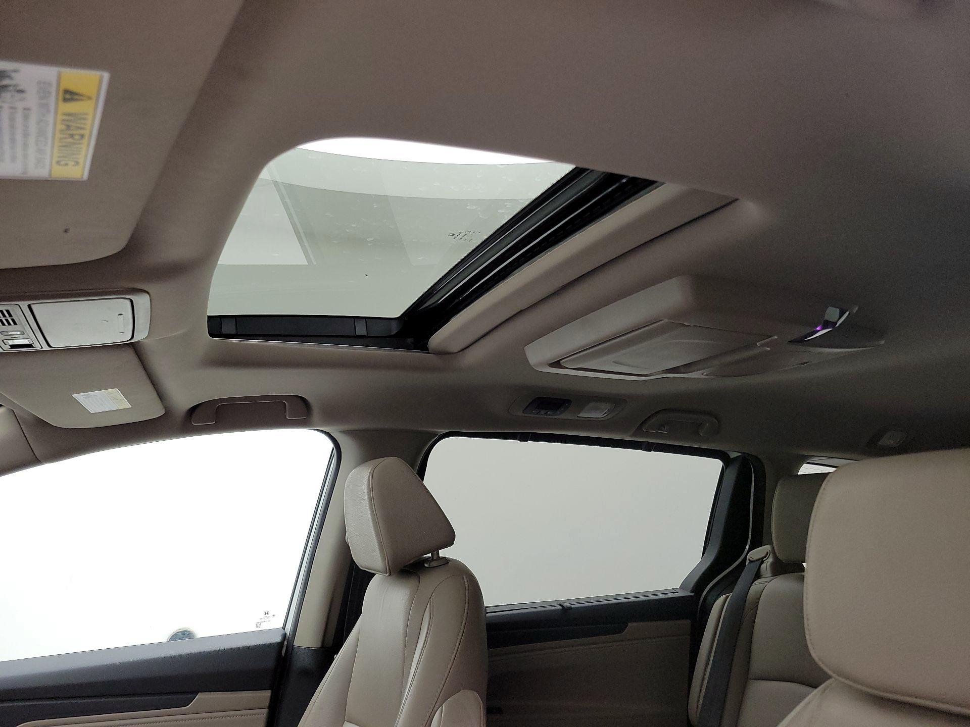 Thumbnail: 2020 Honda Odyssey - 20