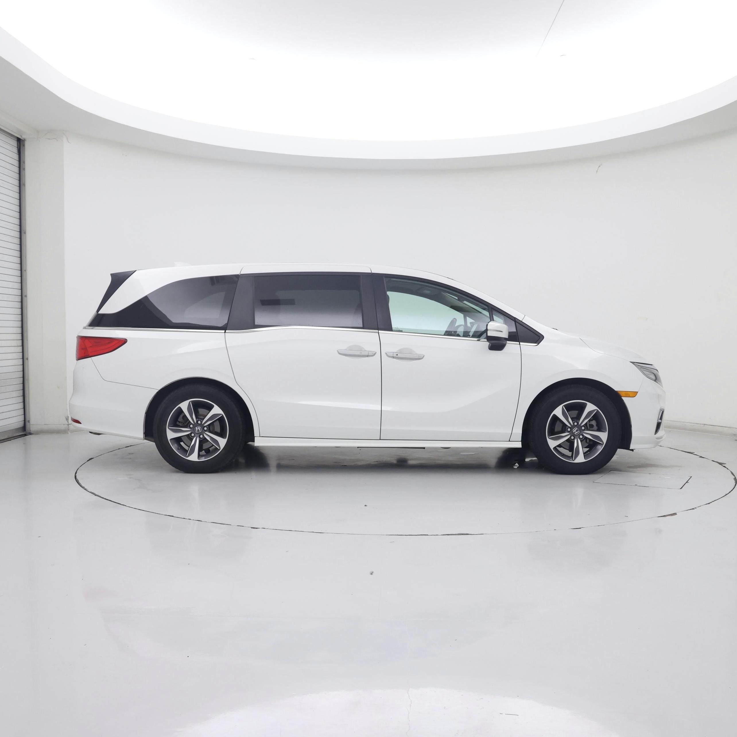 Thumbnail: 2020 Honda Odyssey - 7
