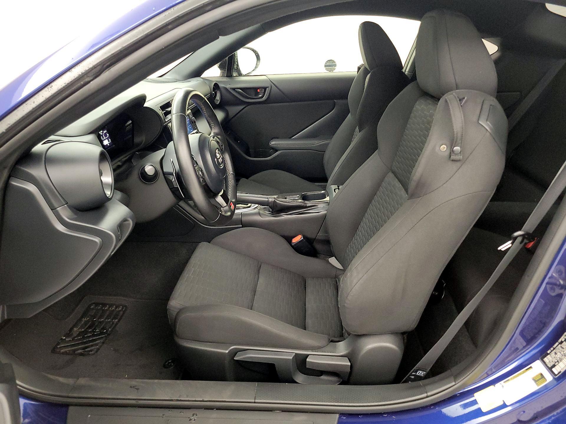 Thumbnail: 2023 Toyota GR86 - 11