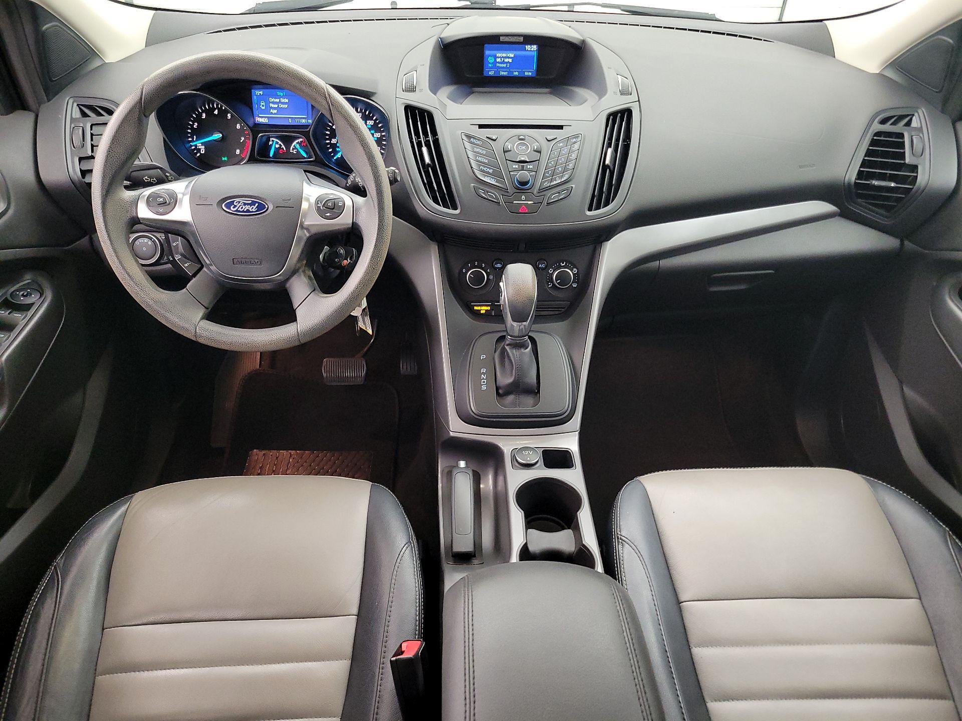 Thumbnail: 2015 Ford Escape - 9
