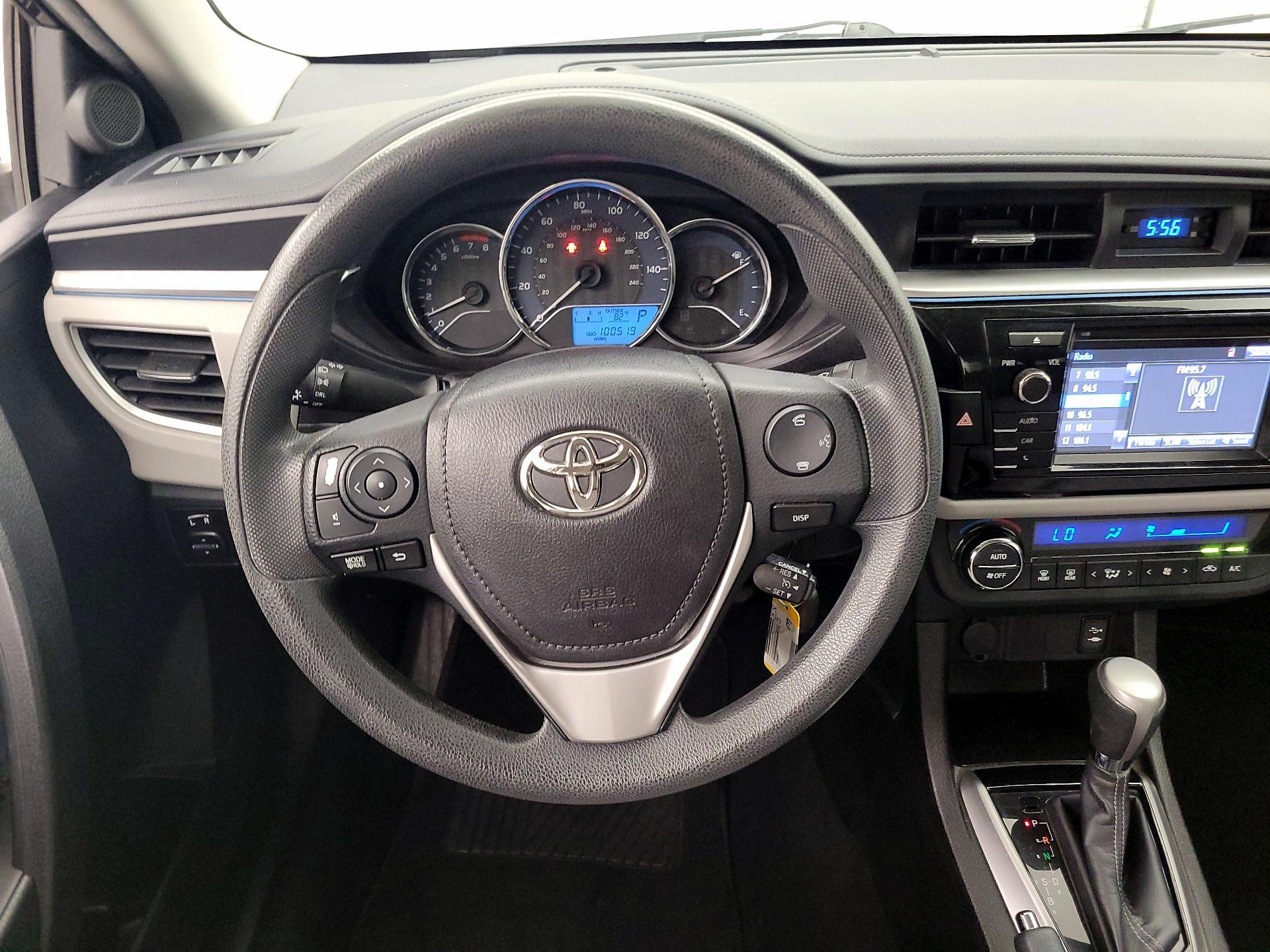 Thumbnail: 2015 Toyota Corolla - 10