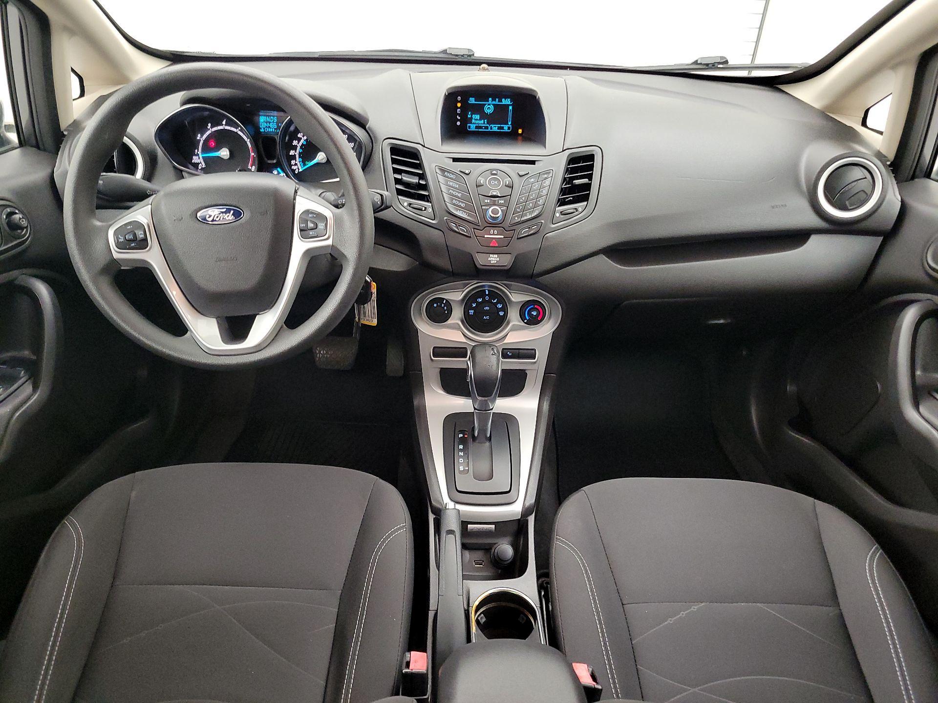 Thumbnail: 2017 Ford Fiesta - 9
